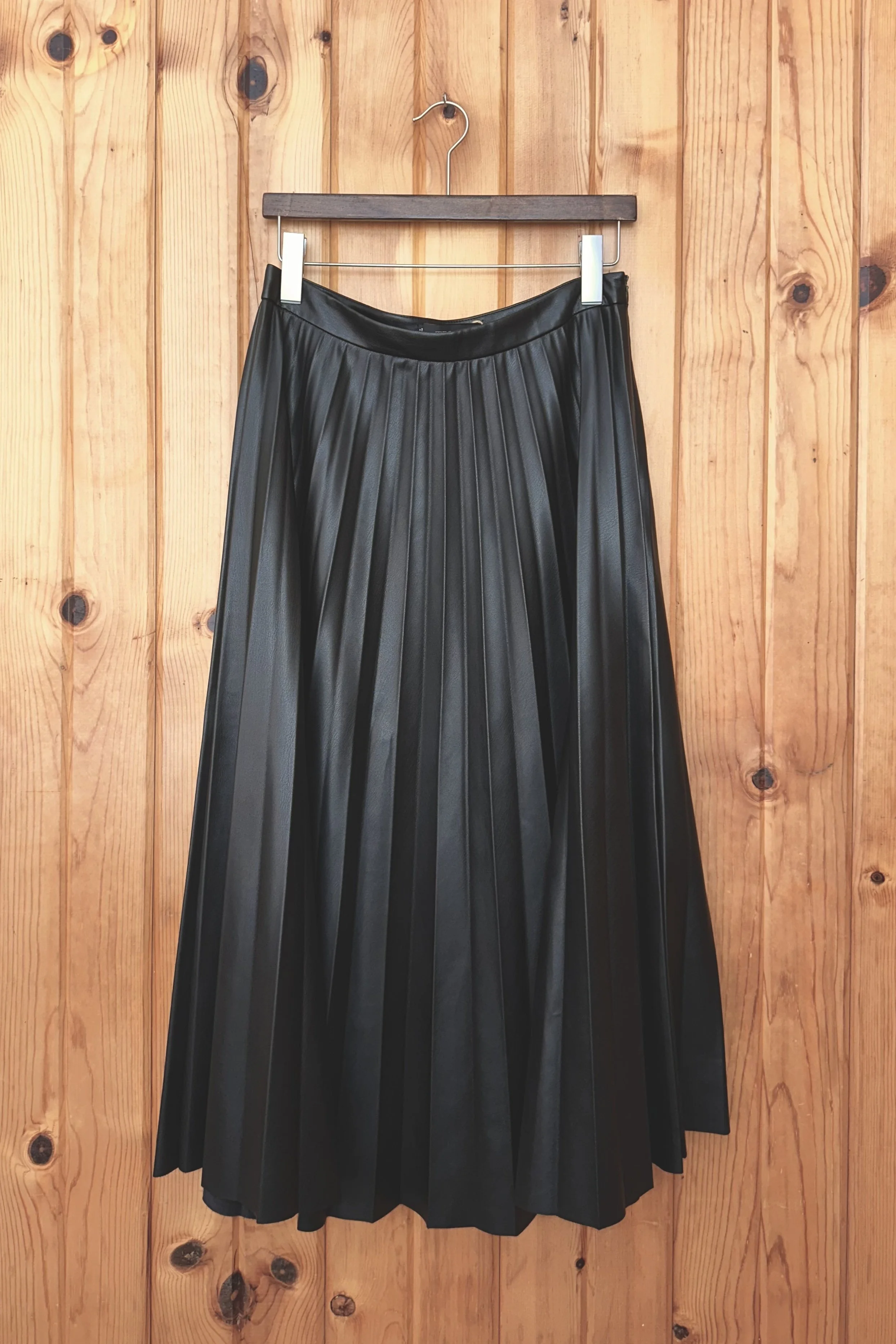 Sunray Pleated Skirt