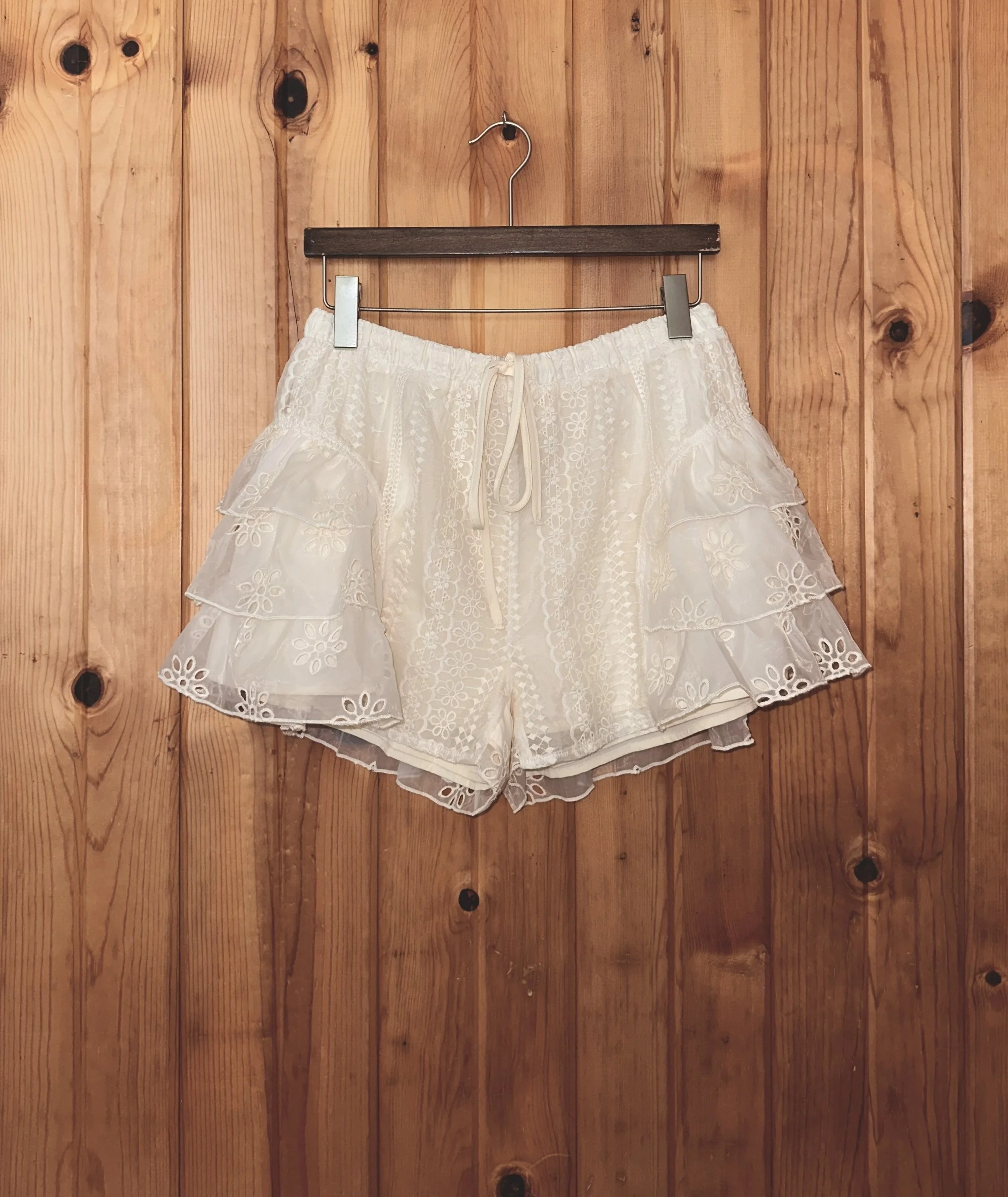 Eyelet Ruffle Shorts