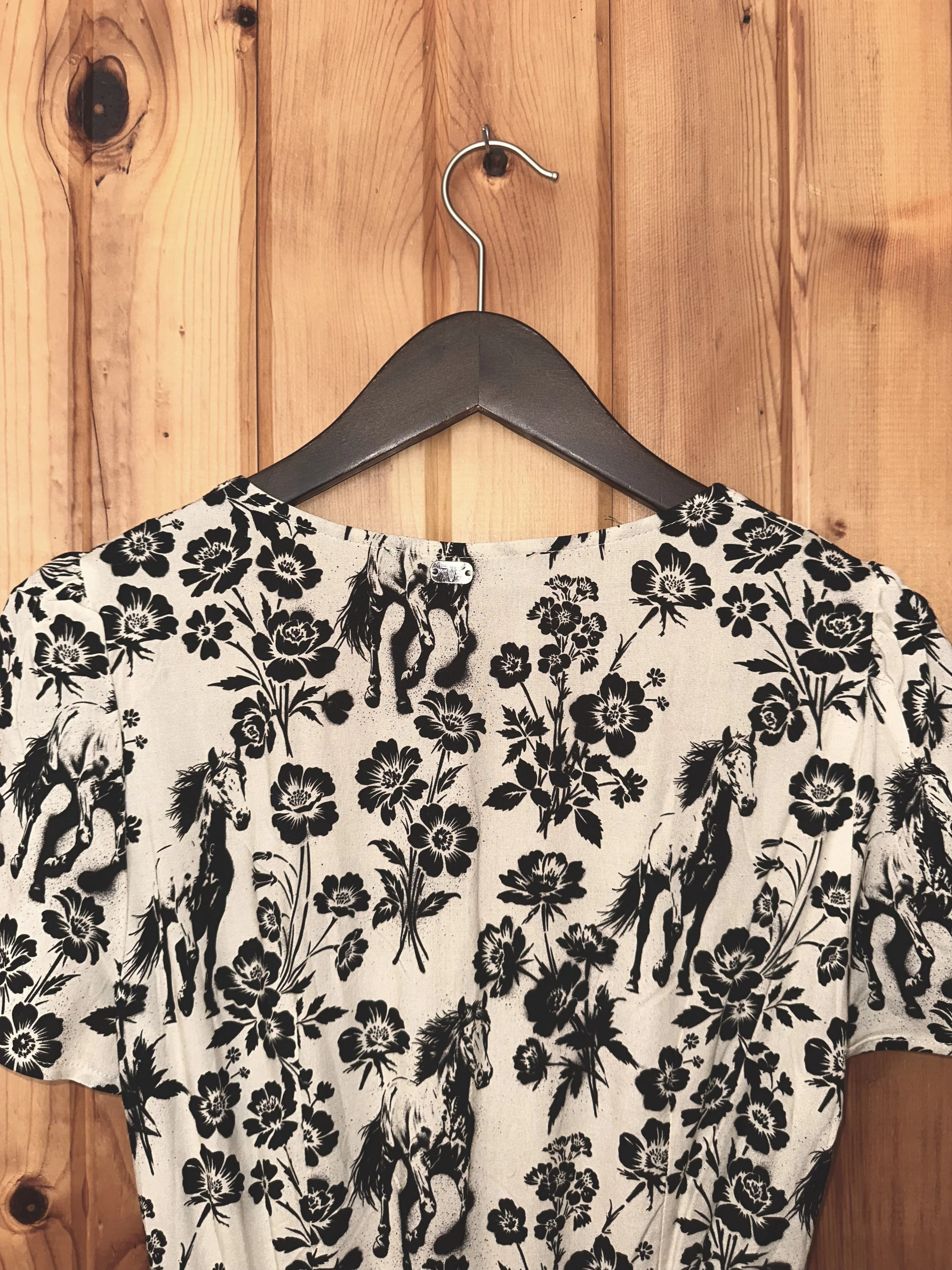 RanchFloralDress_Details.jpeg