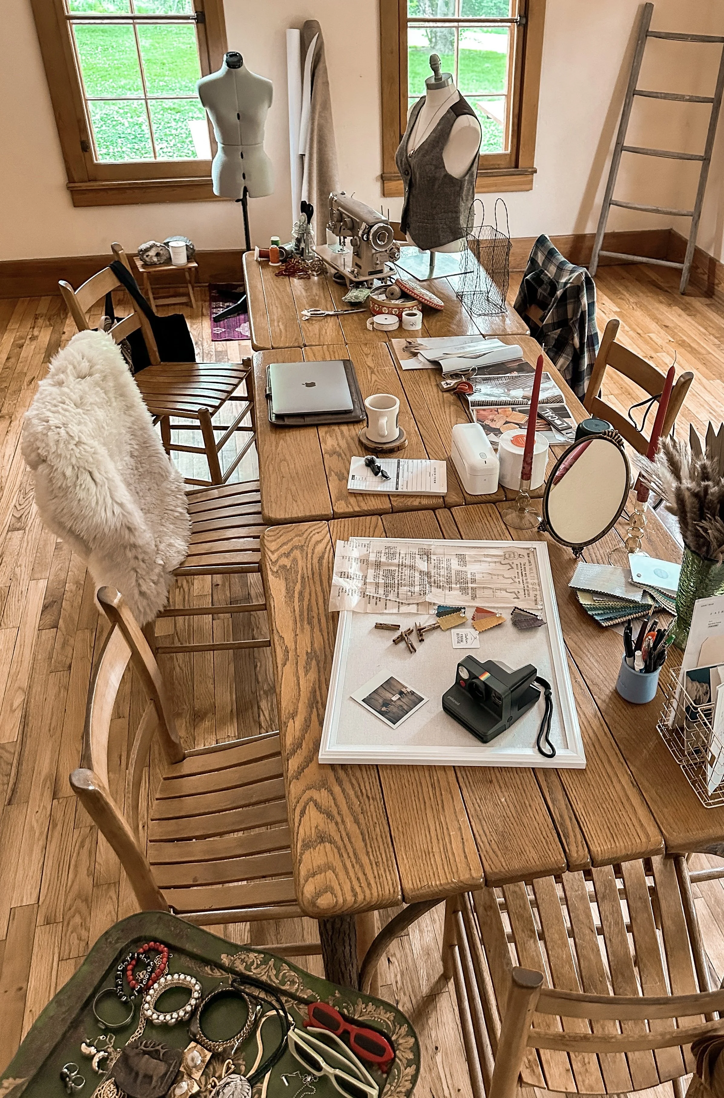 Fashion Farmhouse on set work station.