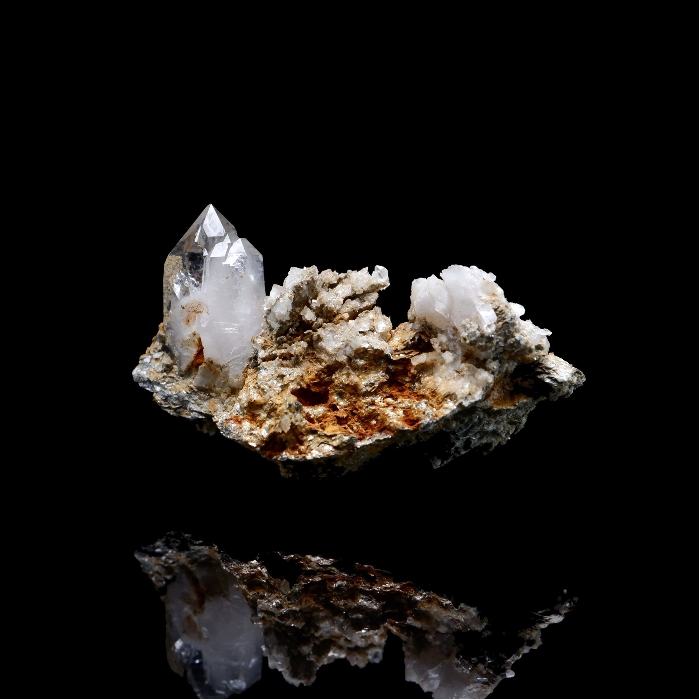 Quartz w/ Anatase