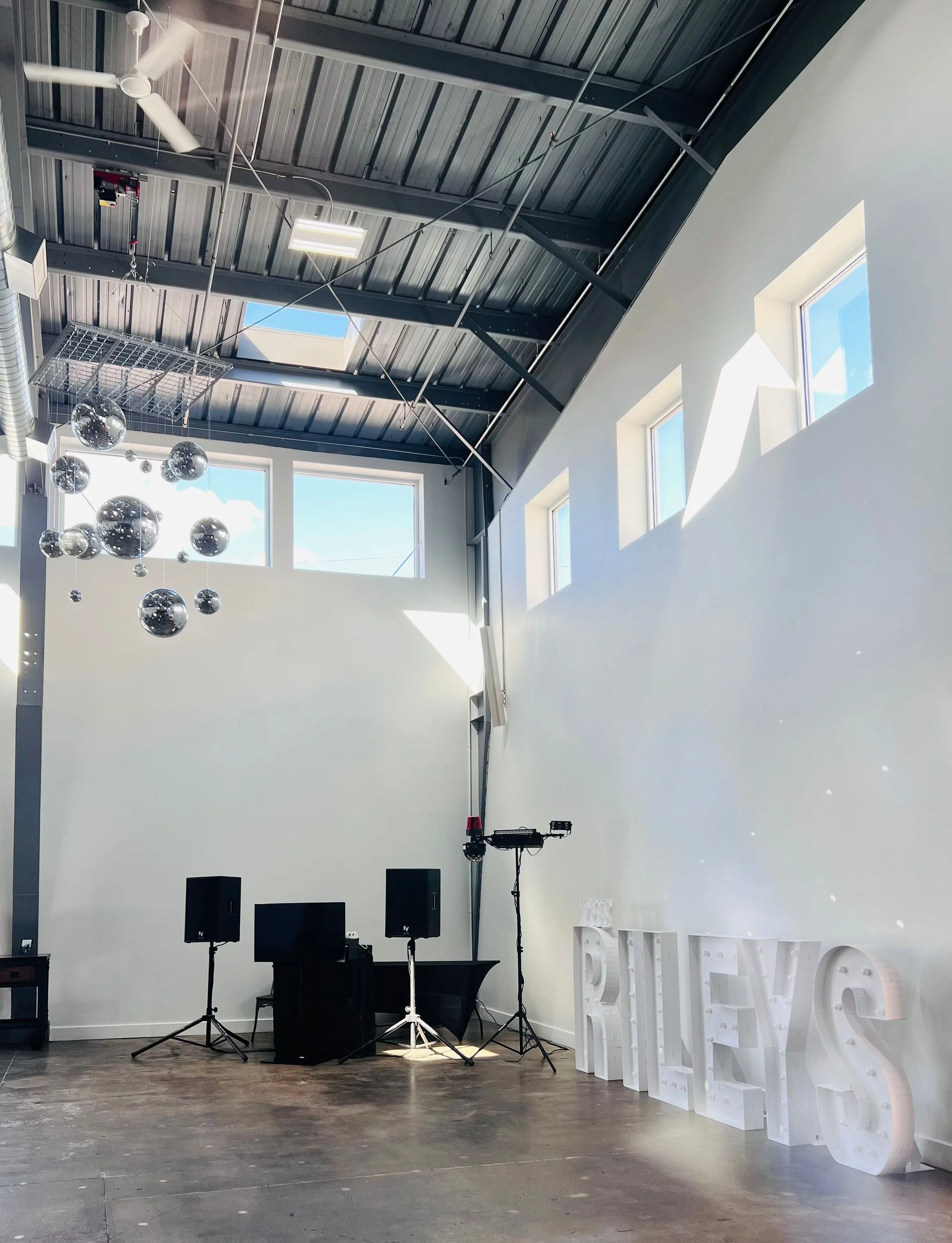 Couples Last Name Giant Letters .jpg