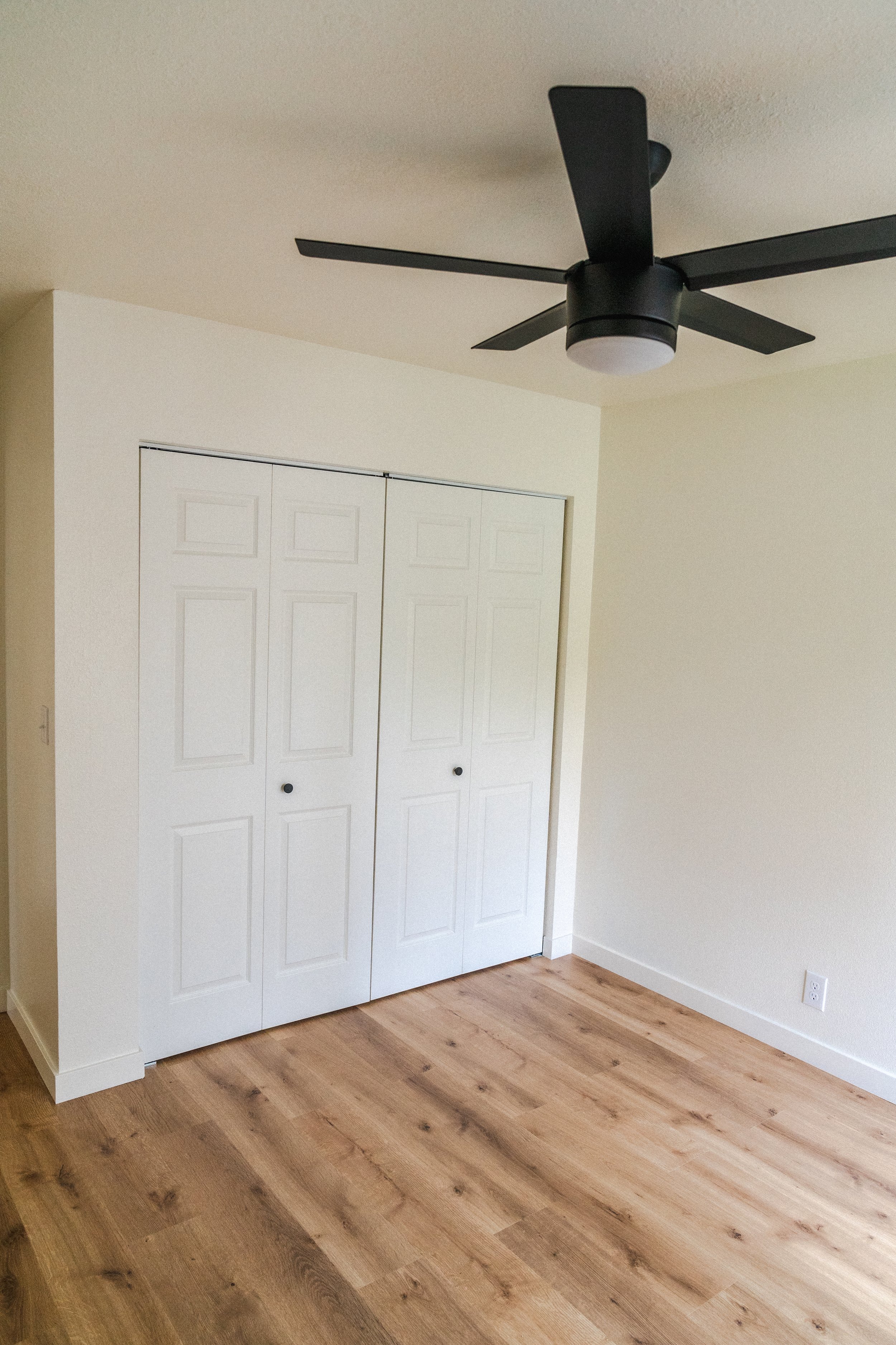 Guest Bedroom 1 After