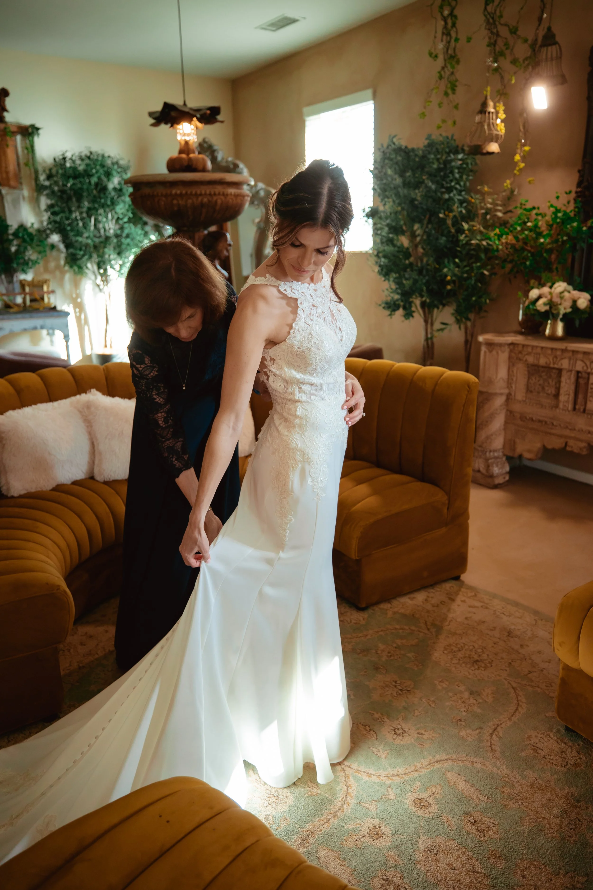  Ethereal Gardens Escondido Wedding Photography (72).jpg