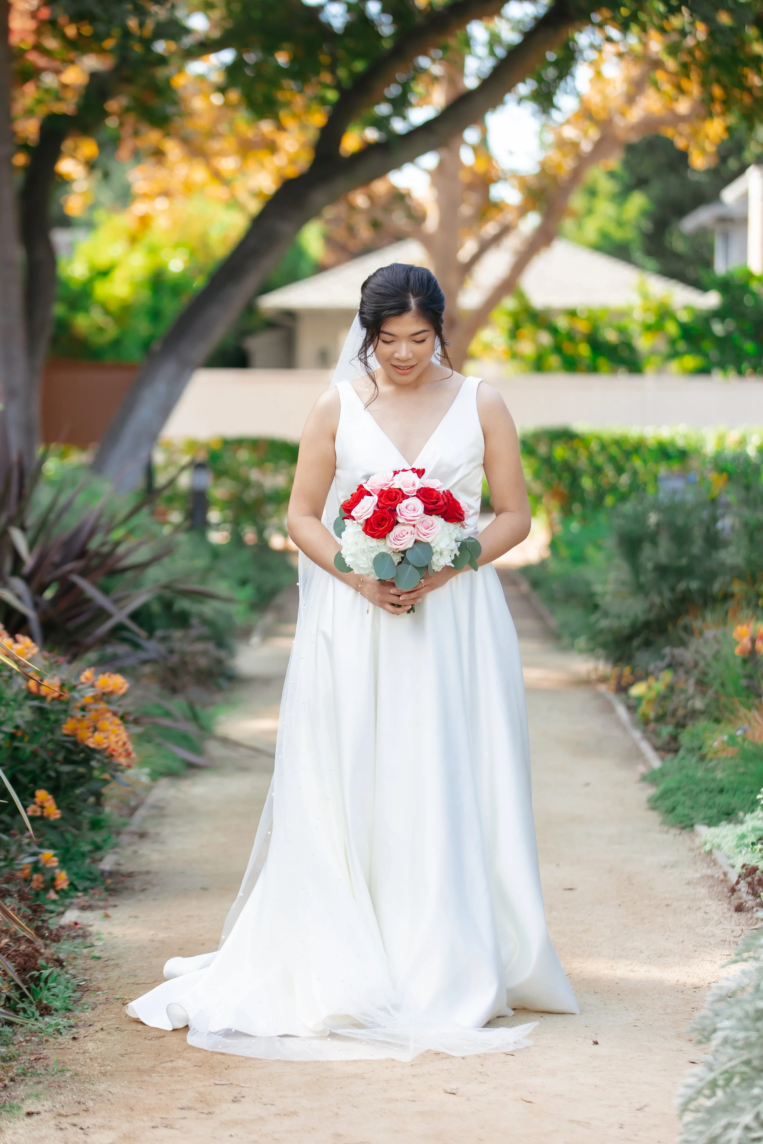 elizabeth gamble garden wedding photography (48).jpg