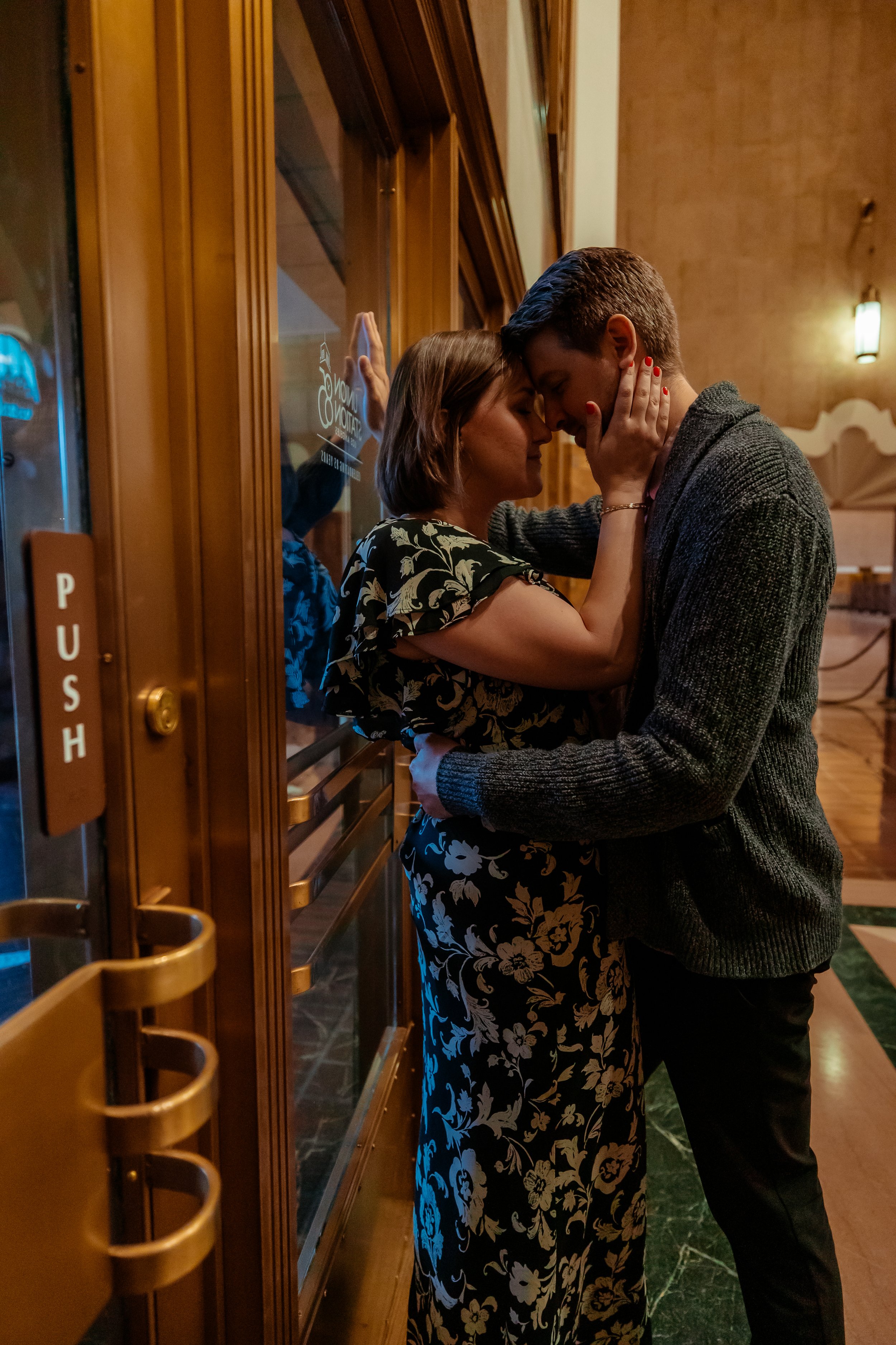 dtla engagement photographer (4).jpg