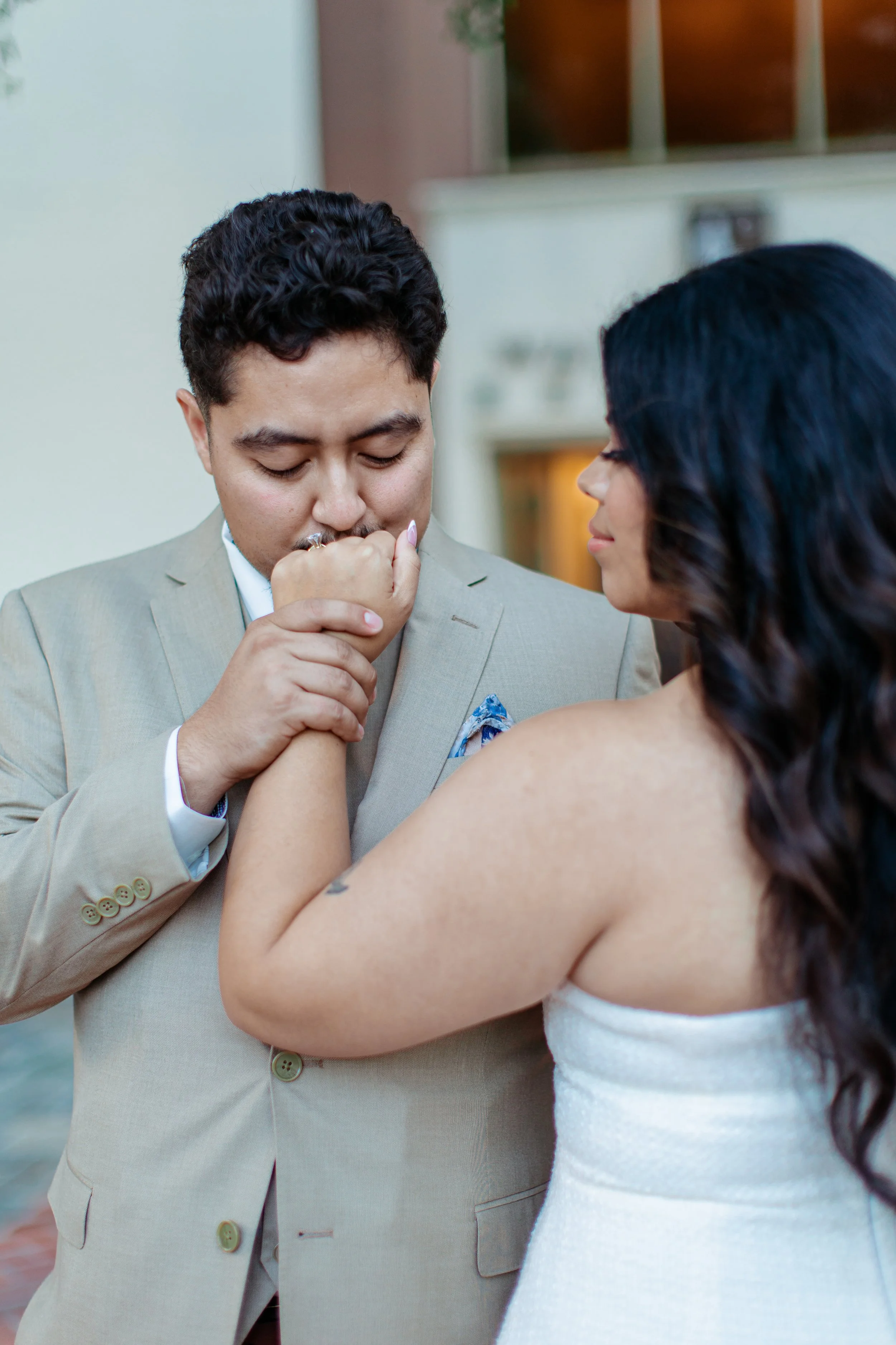 los angeles union station engagement photographers (11).jpg