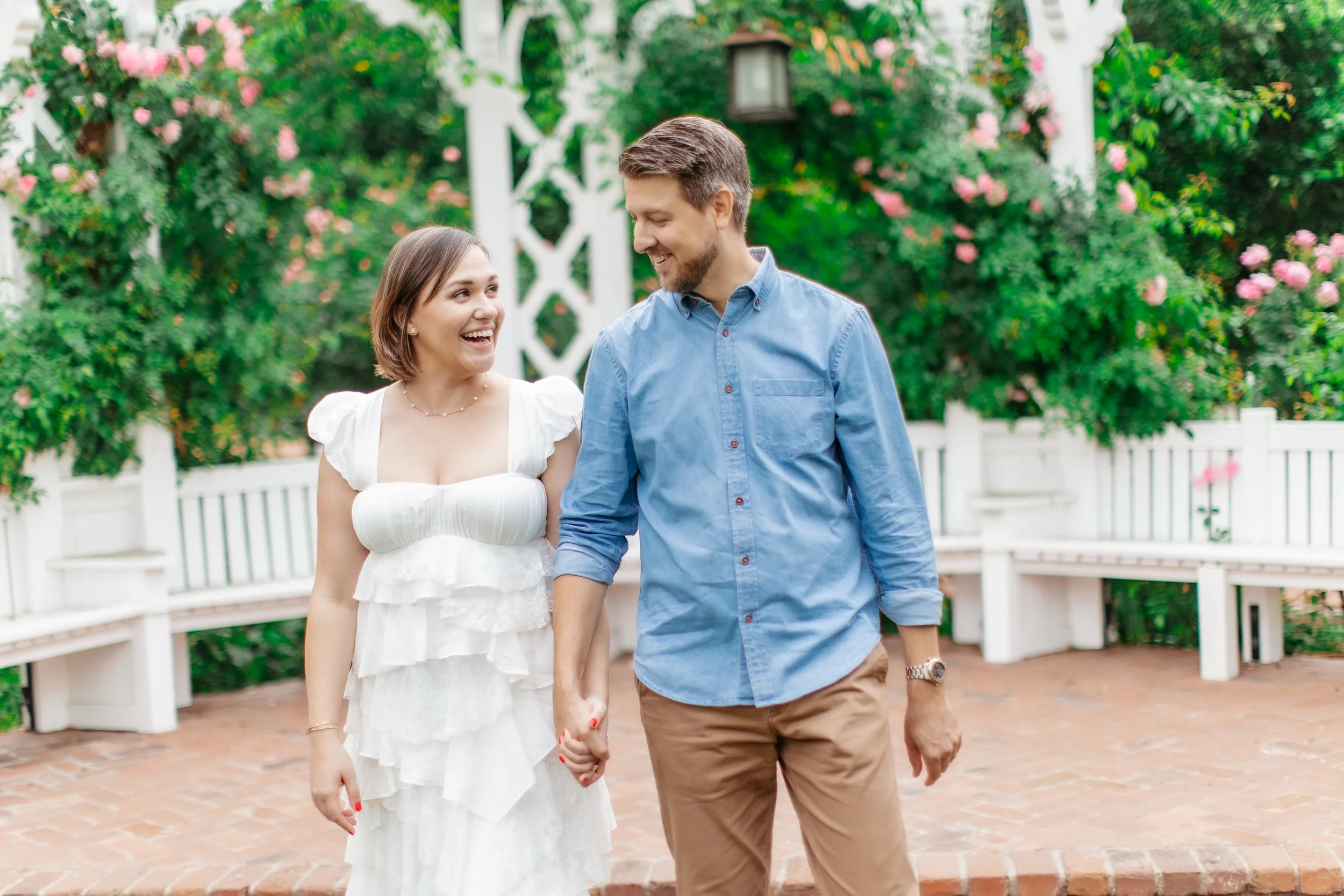 arboretum engagement photography (15).jpg