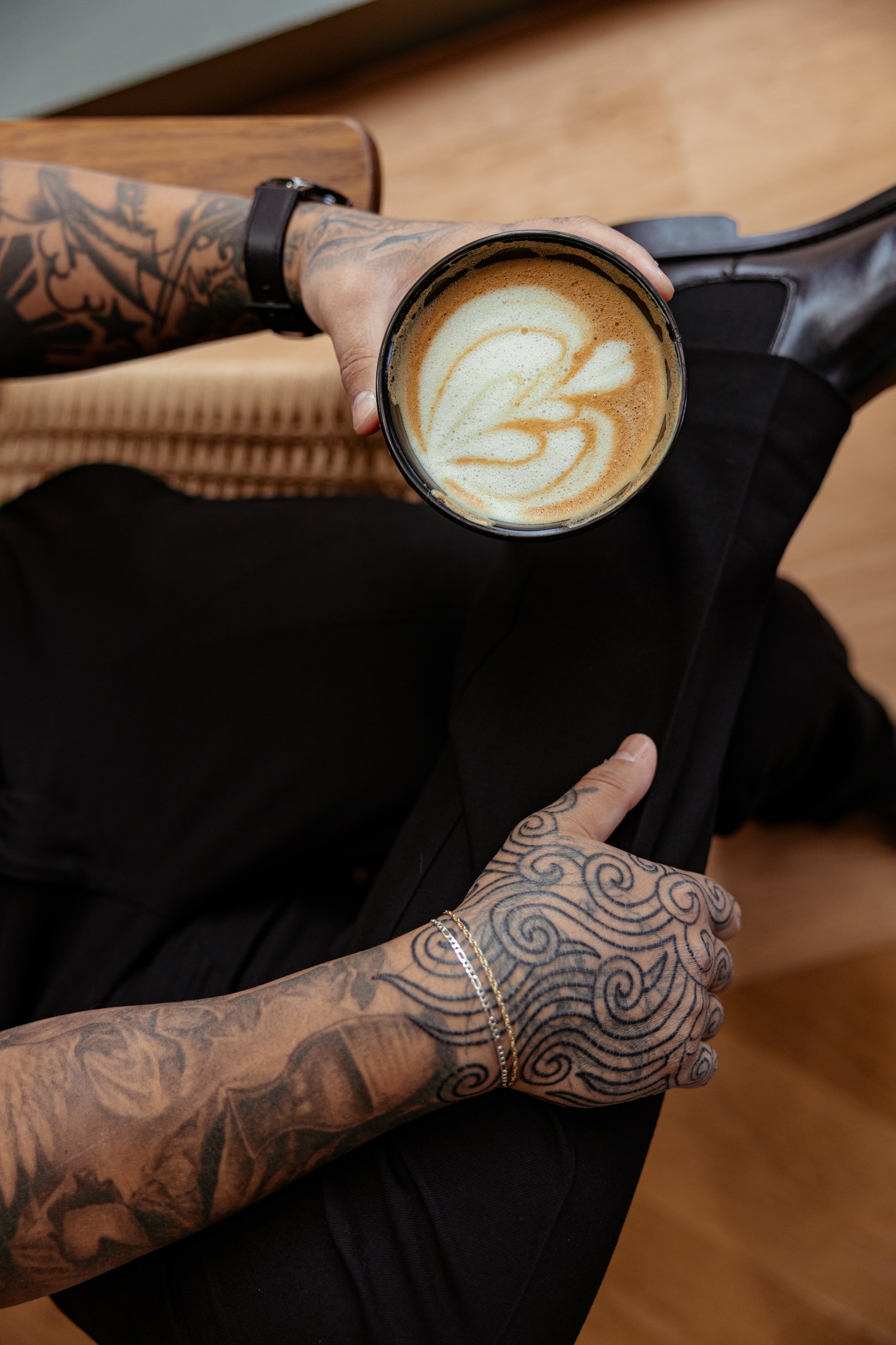 disney concert hall engagement photography (11).jpg