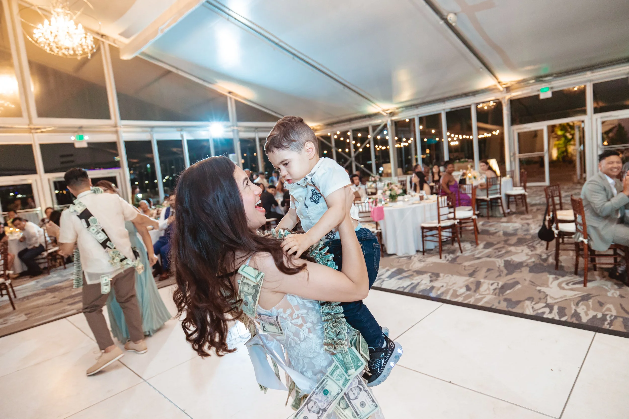 Hotel Maya Wedding Photography (106).jpg