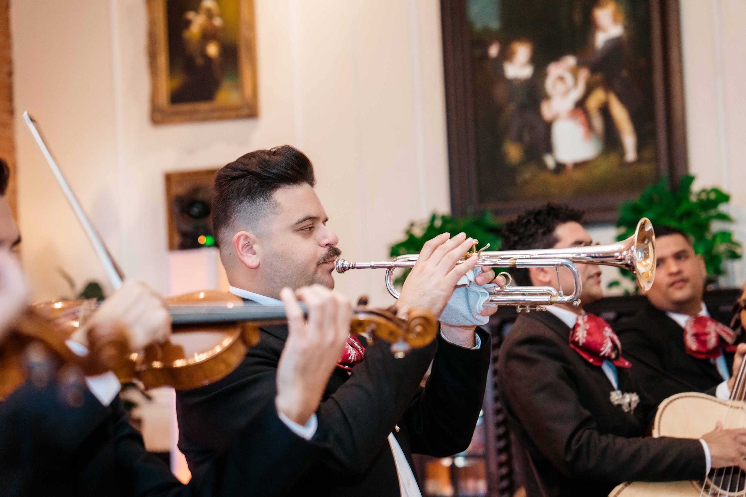 carondelet house wedding photography (17).jpg