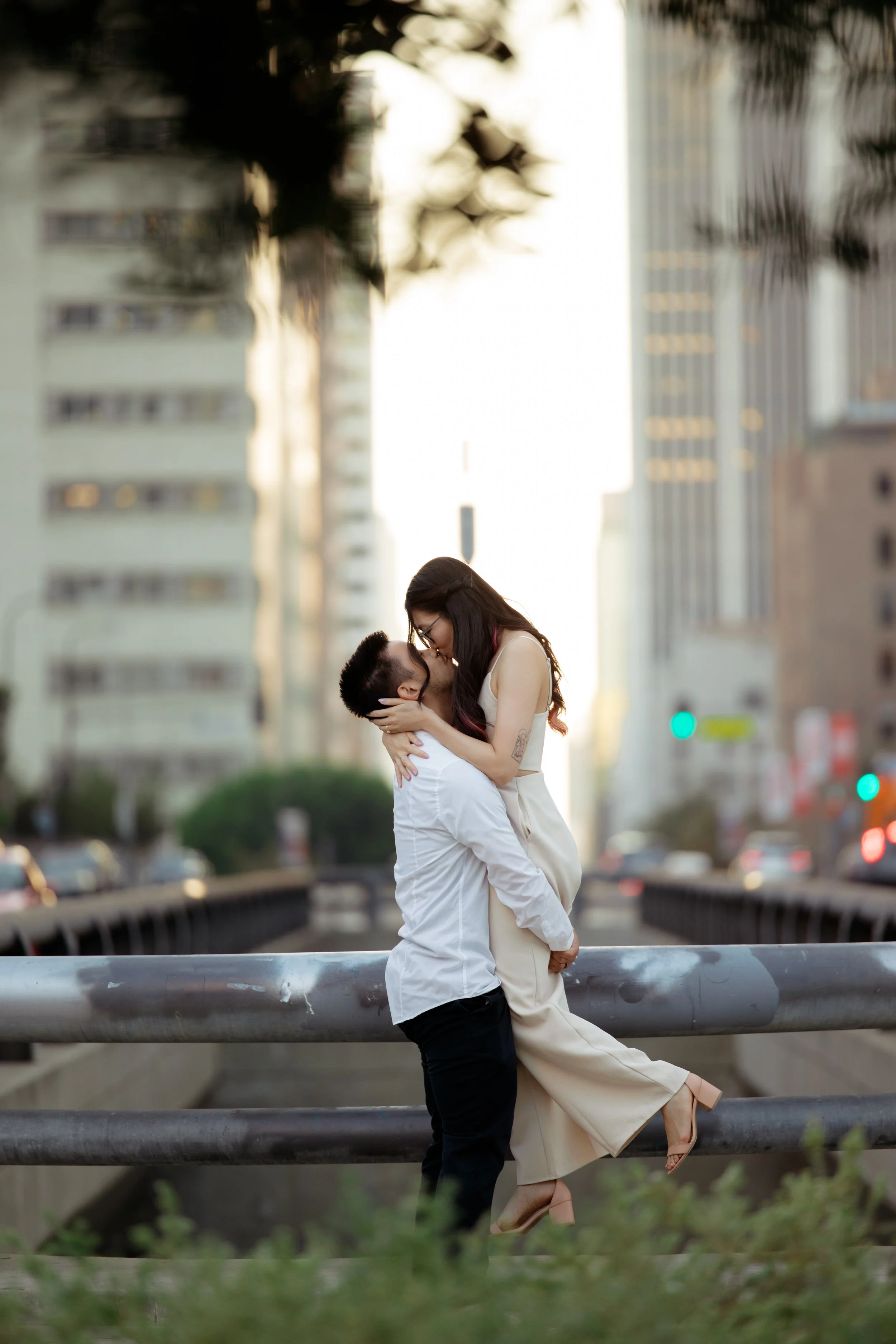 dtla engagement photographers (30).jpg
