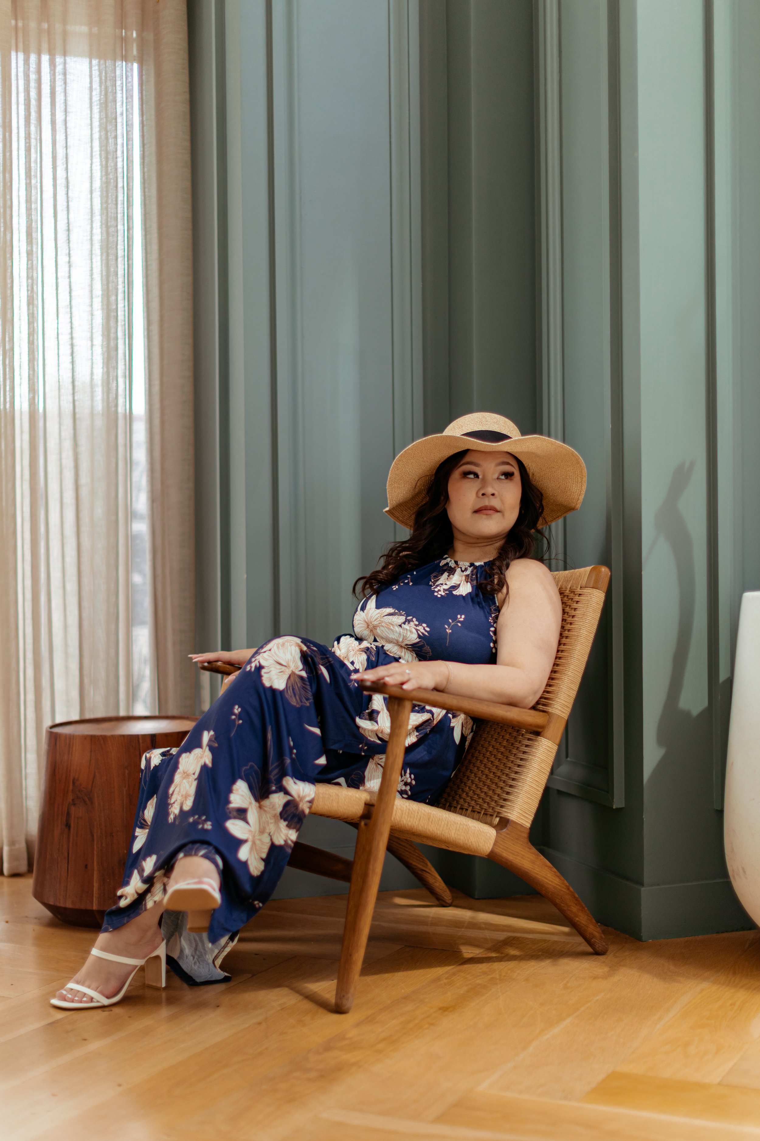 disney concert hall engagement photography (1).jpg