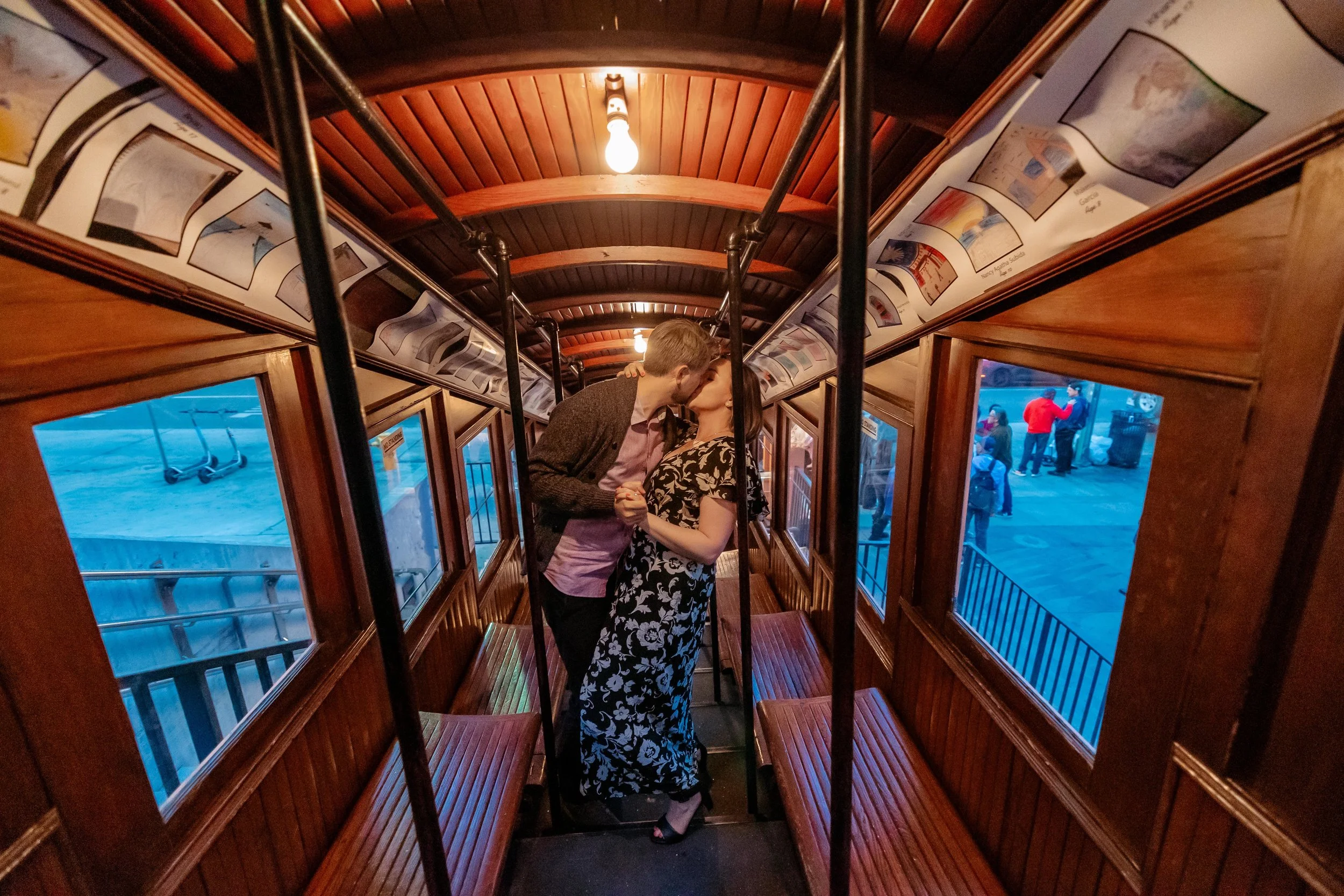 dtla engagement photographer (9).jpg