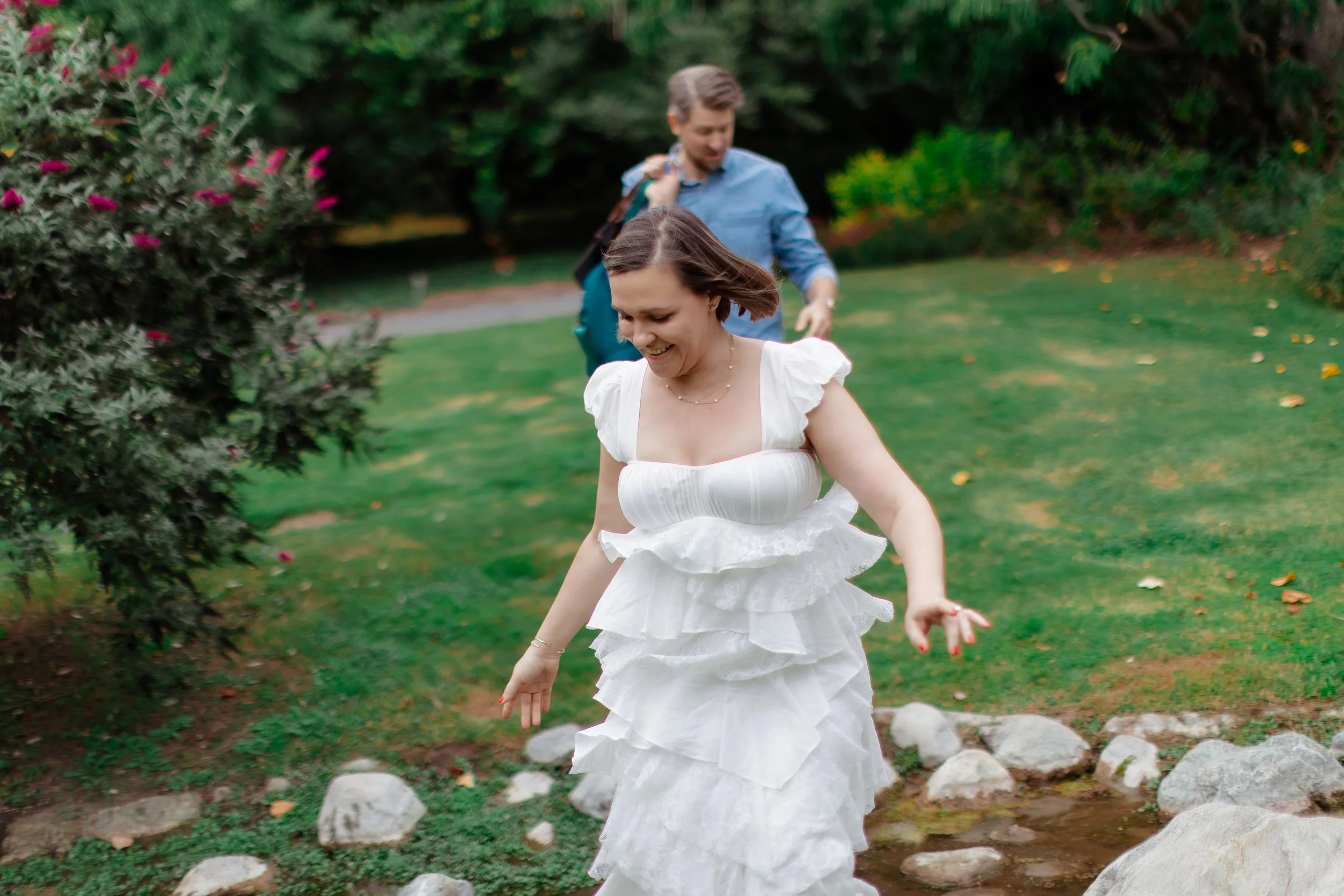 arboretum engagement photography (43).jpg