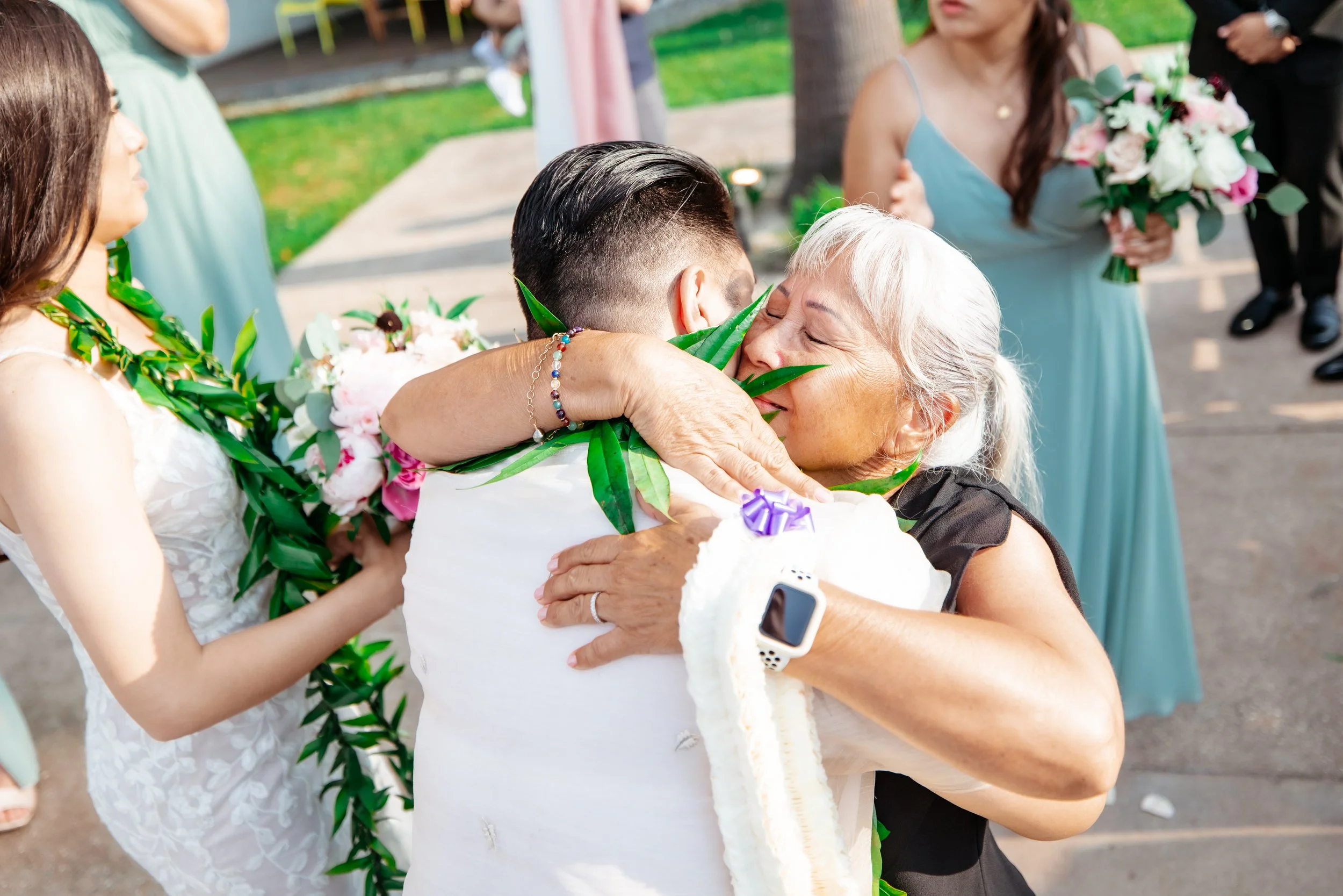 Hotel Maya Wedding Photography (89).jpg