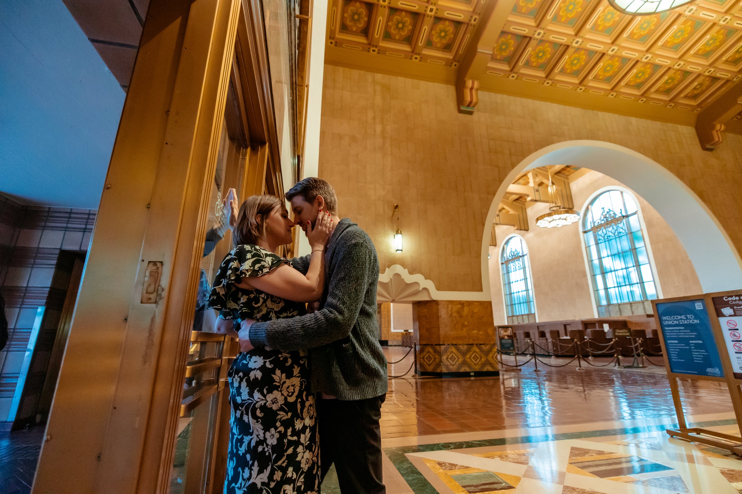 dtla engagement photographer (5).jpg