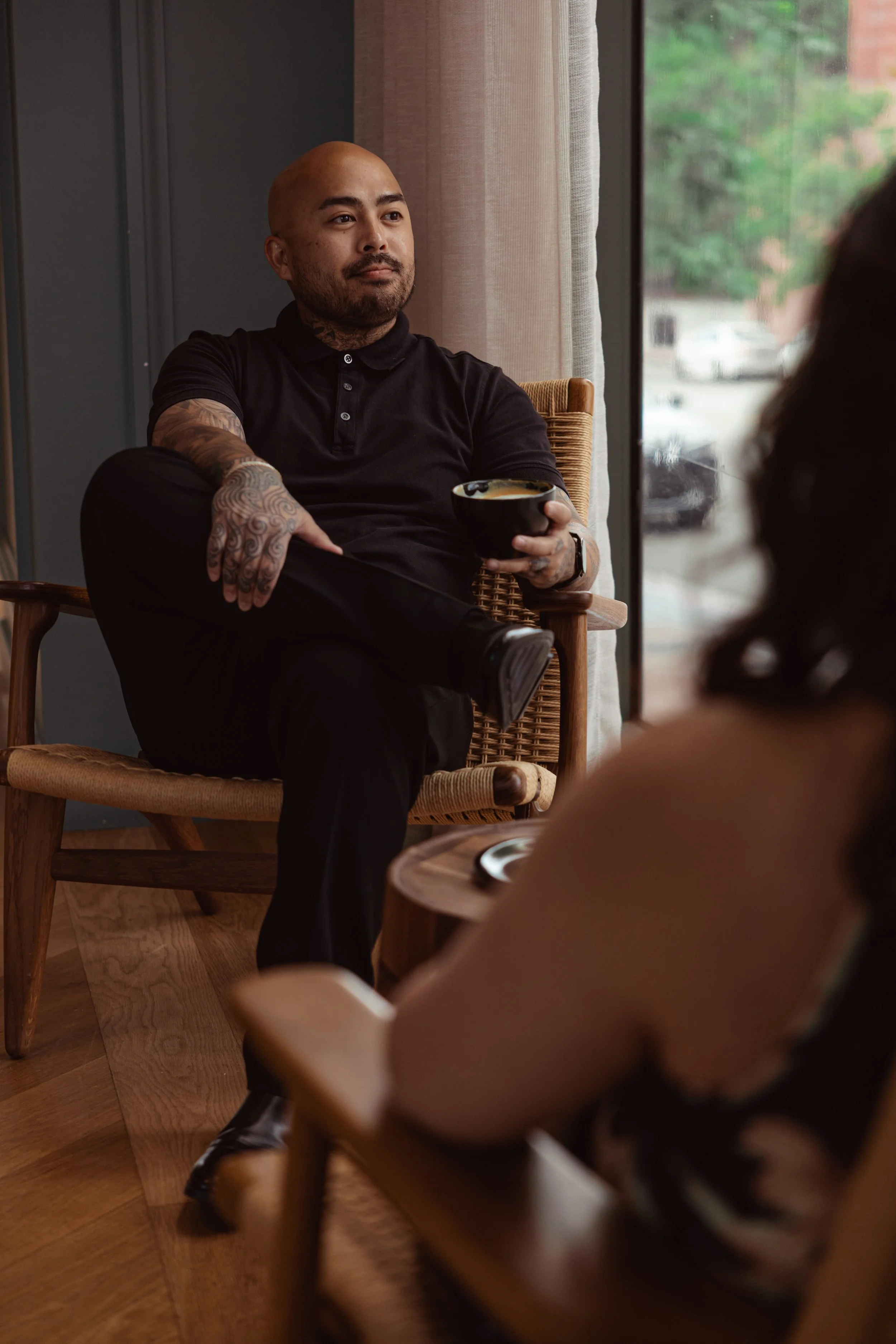 disney concert hall engagement photography (10).jpg