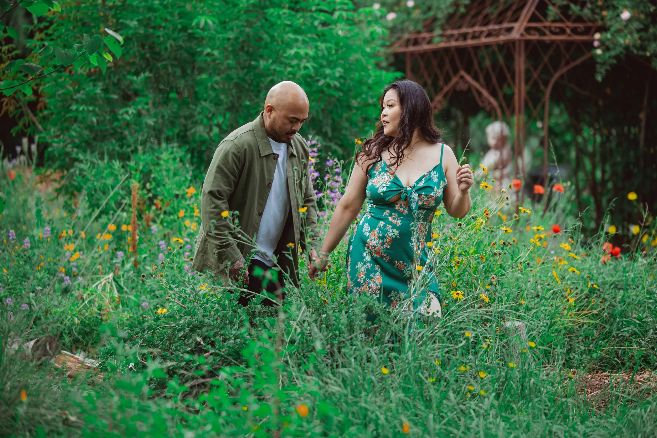 disney concert hall engagement photography (74).jpg