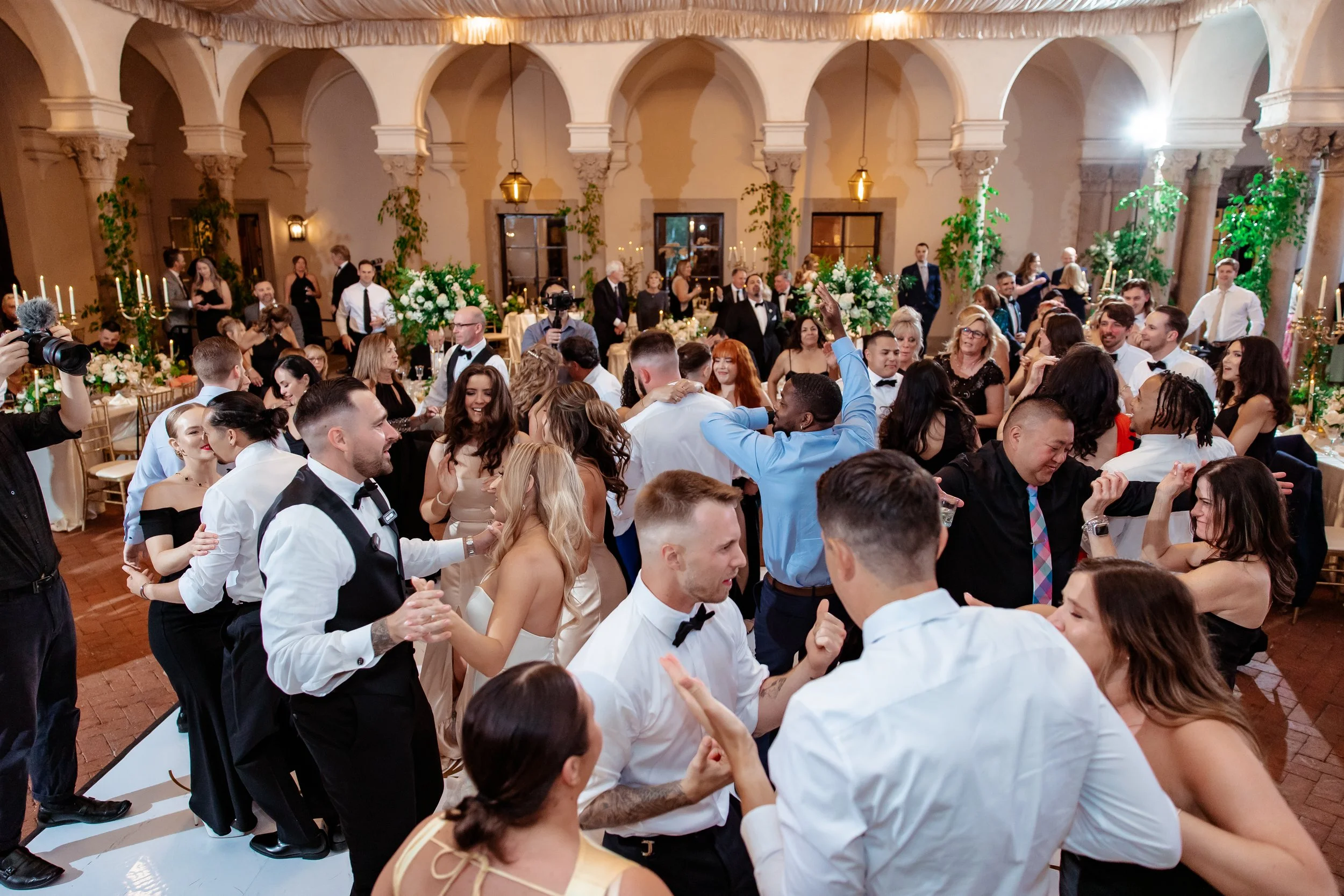 athenaeum pasadena wedding photography (149).jpg