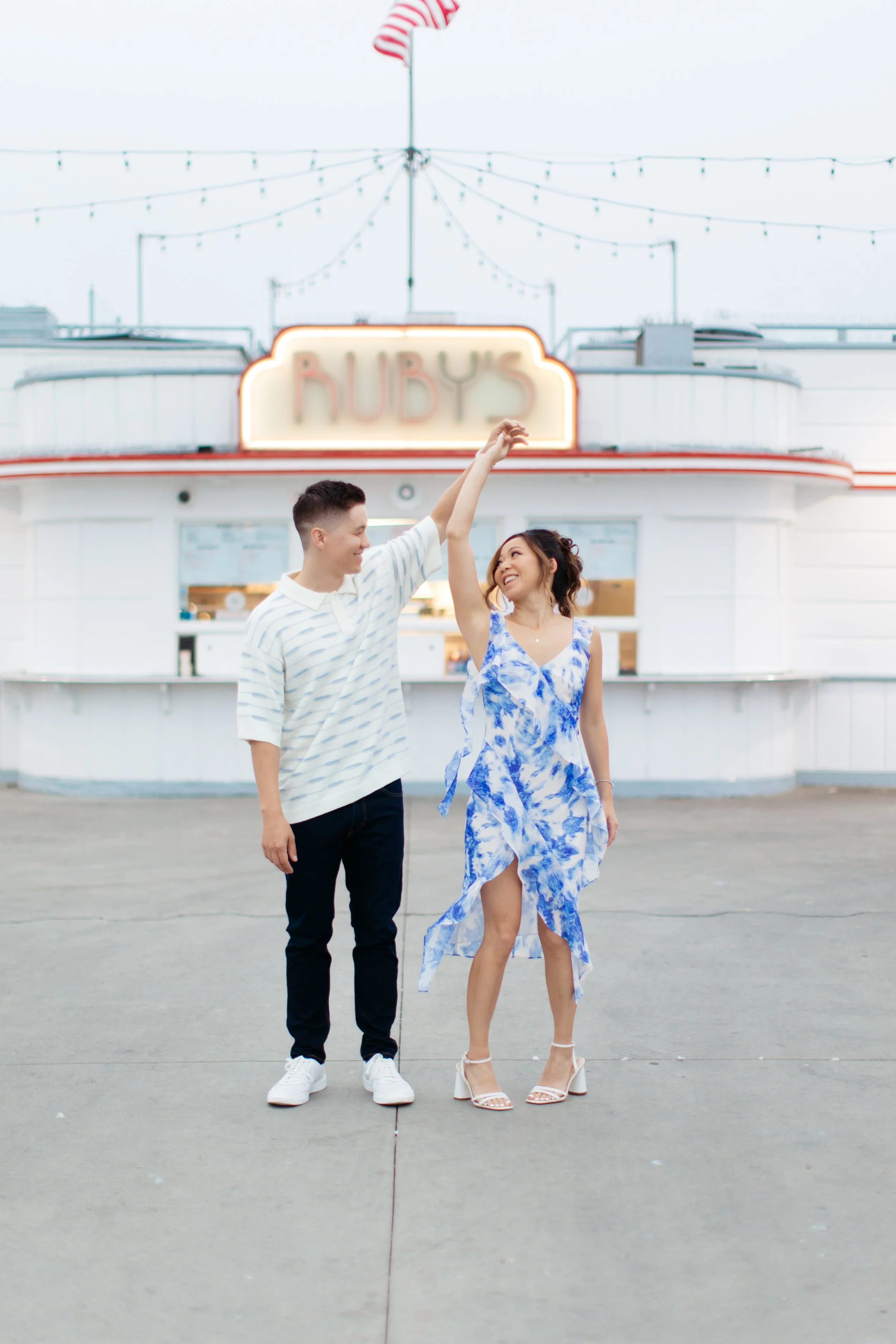 Balboa Pier engagement photography (9).jpg