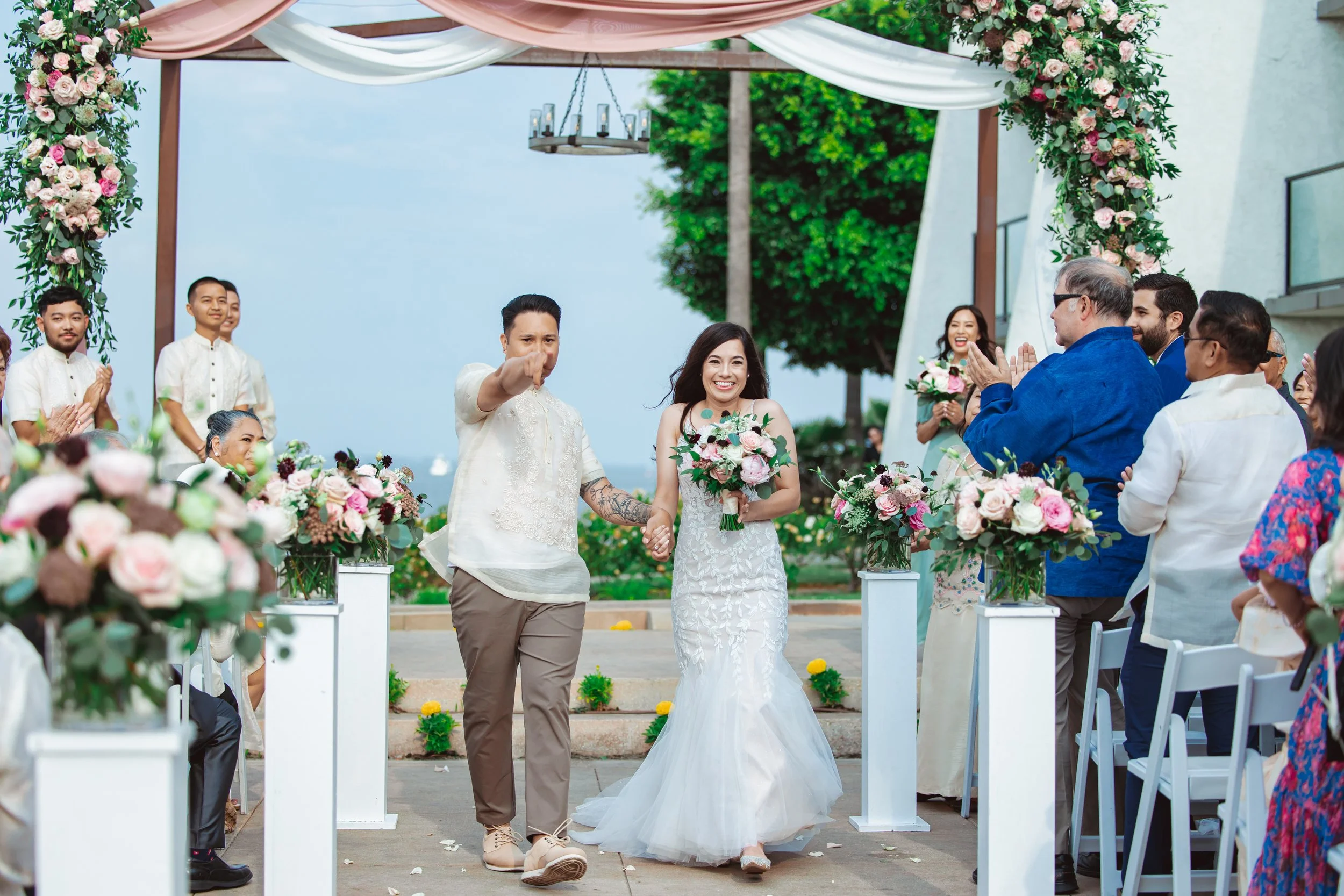 Hotel Maya Wedding Photography (79).jpg