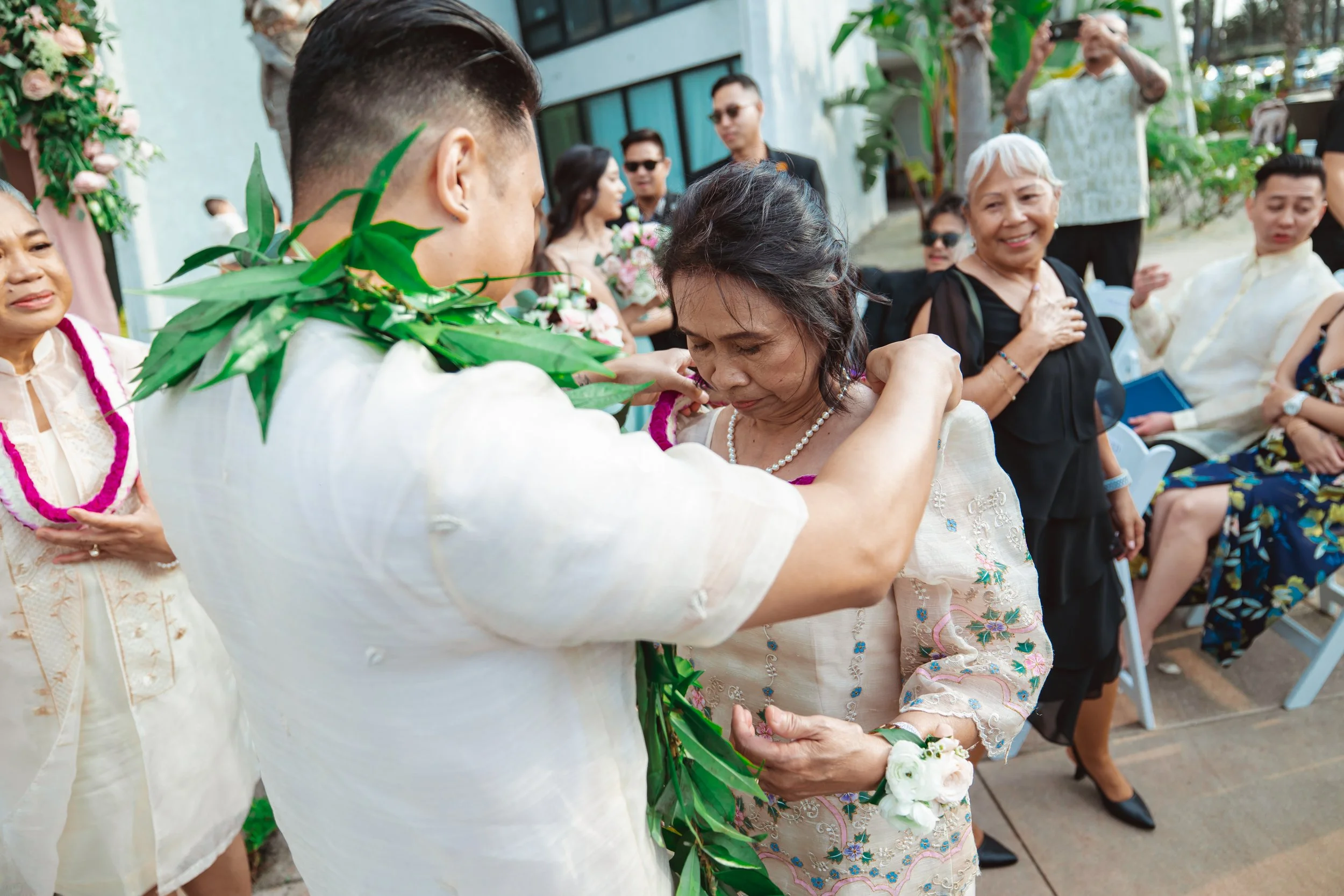 Hotel Maya Wedding Photography (91).jpg