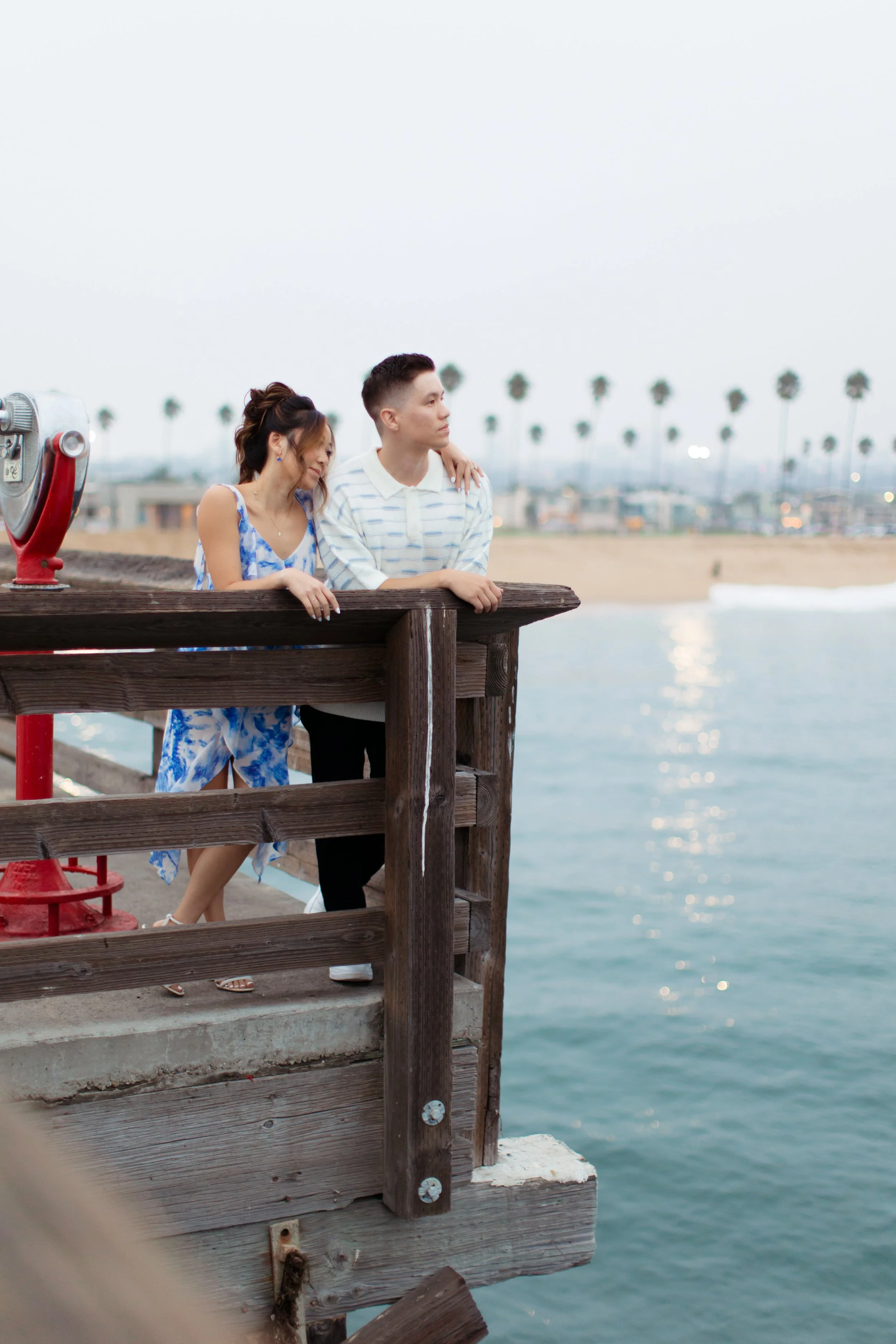 Balboa Pier engagement photography (14).jpg