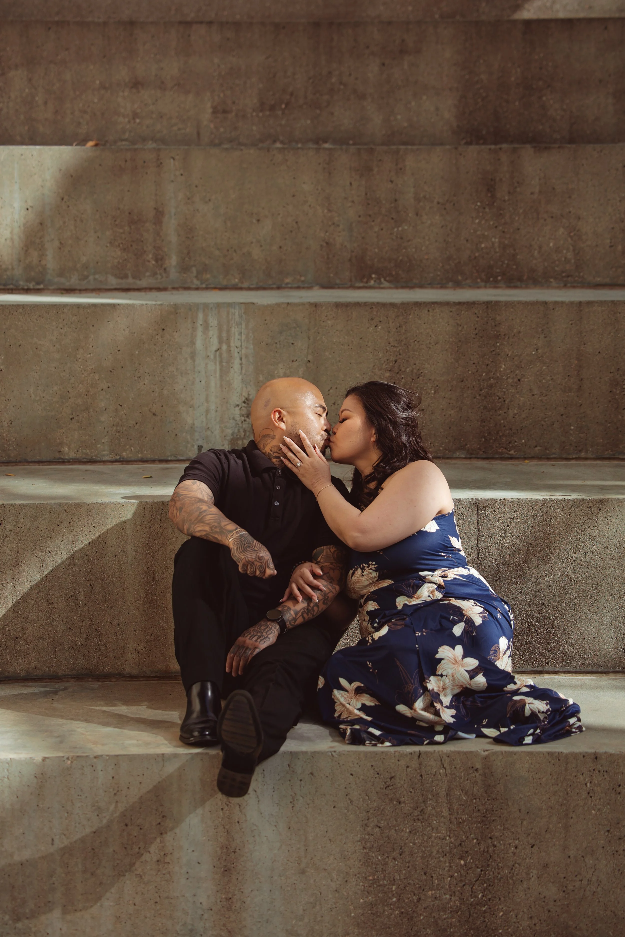 disney concert hall engagement photography (52).jpg