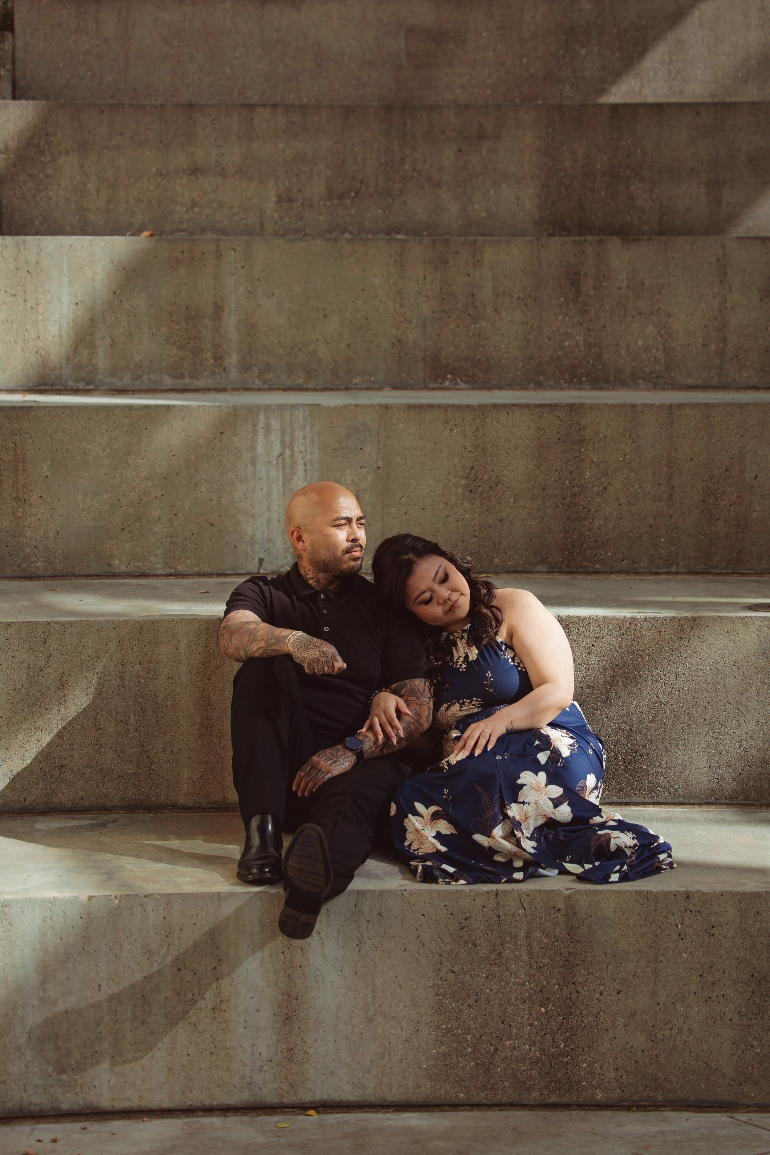 disney concert hall engagement photography (51).jpg