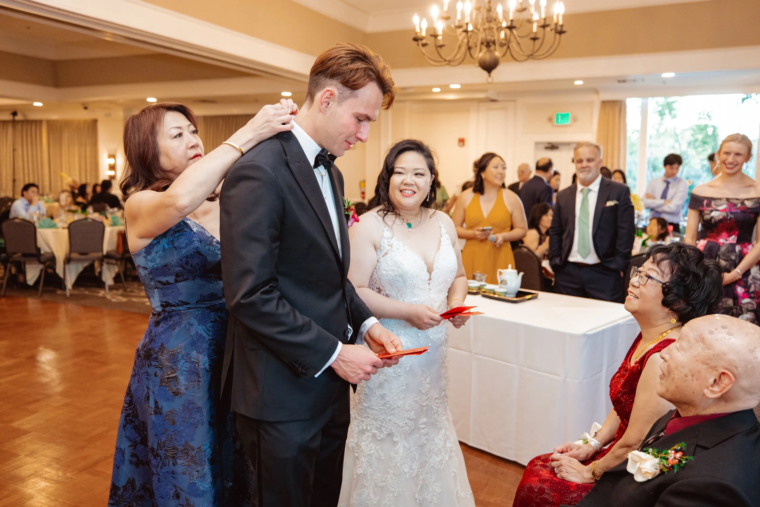 luminarias restaurant wedding photography (19).jpg
