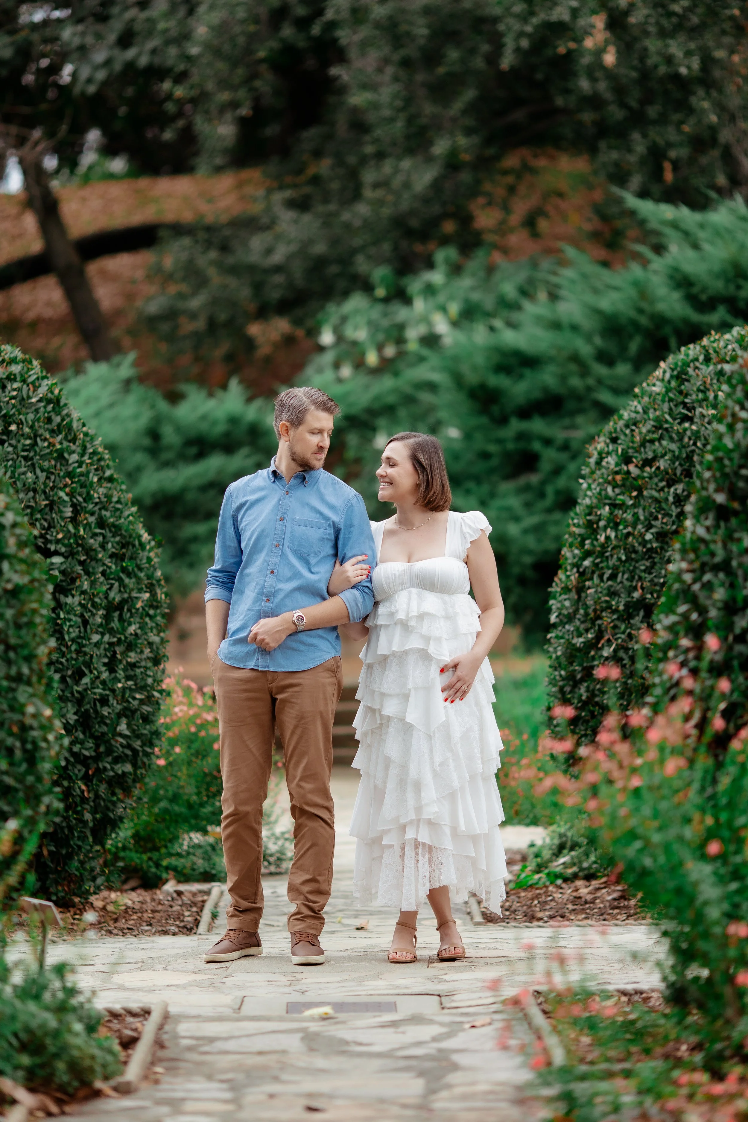 arboretum engagement photography (22).jpg