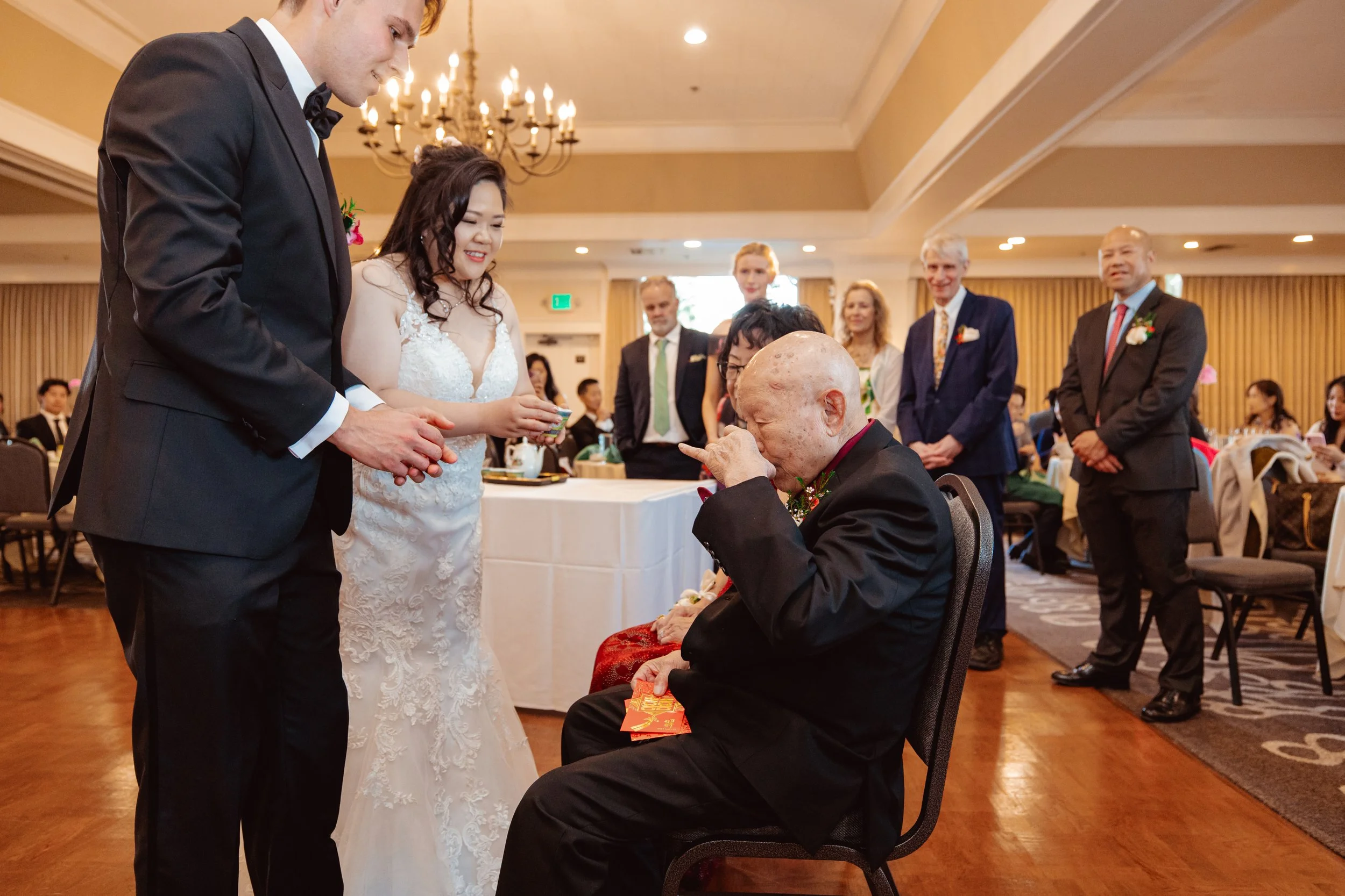 luminarias restaurant wedding photography (15).jpg