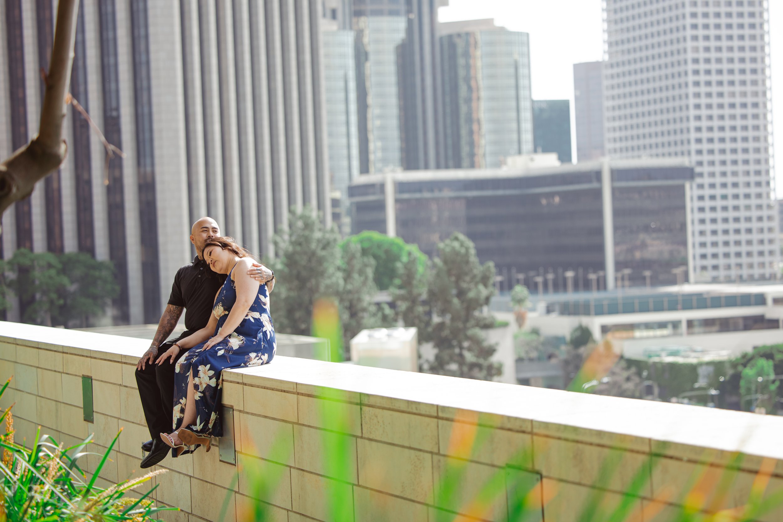 disney concert hall engagement photography (45).jpg