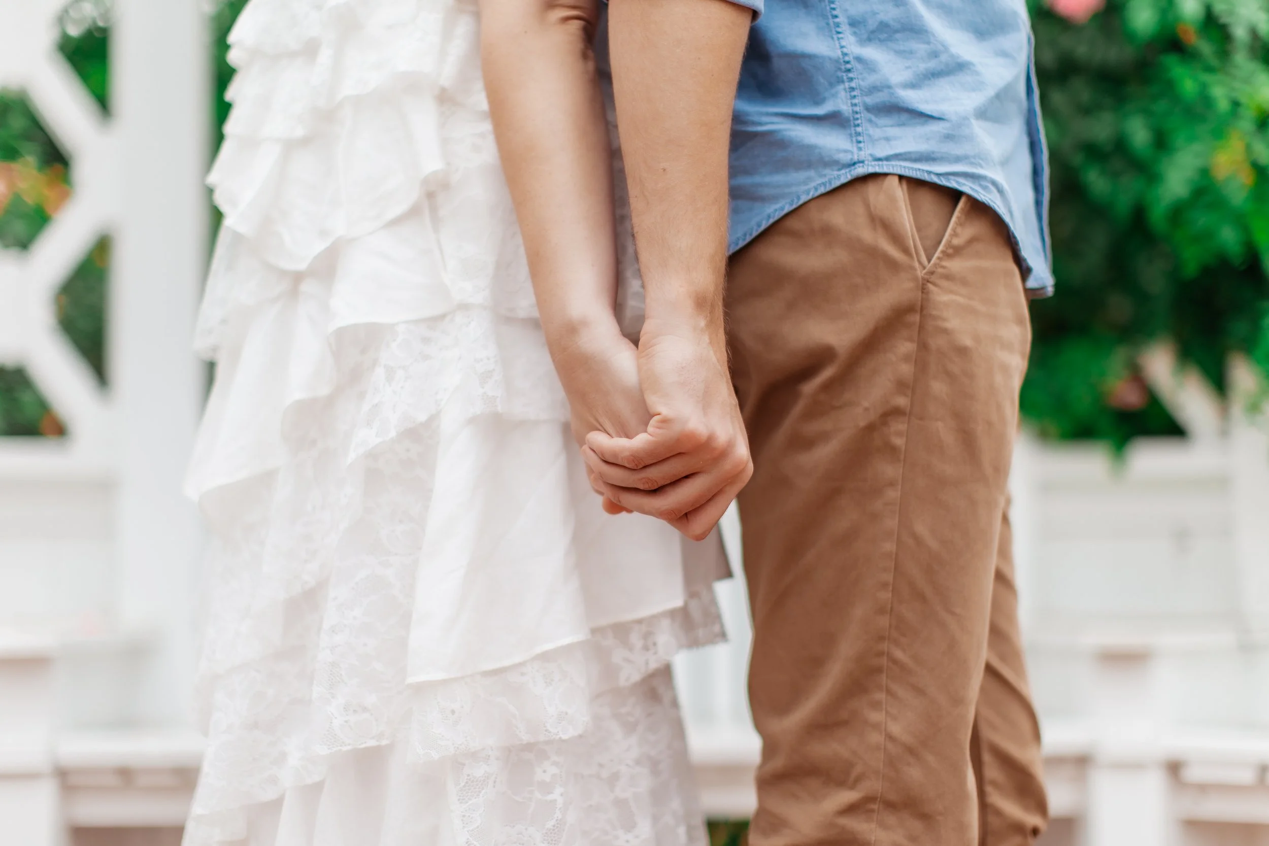 arboretum engagement photography (11).jpg