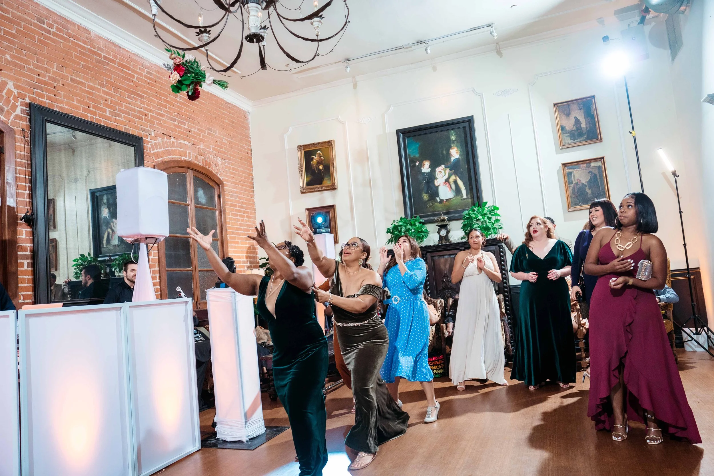 carondelet house wedding photography (94).jpg