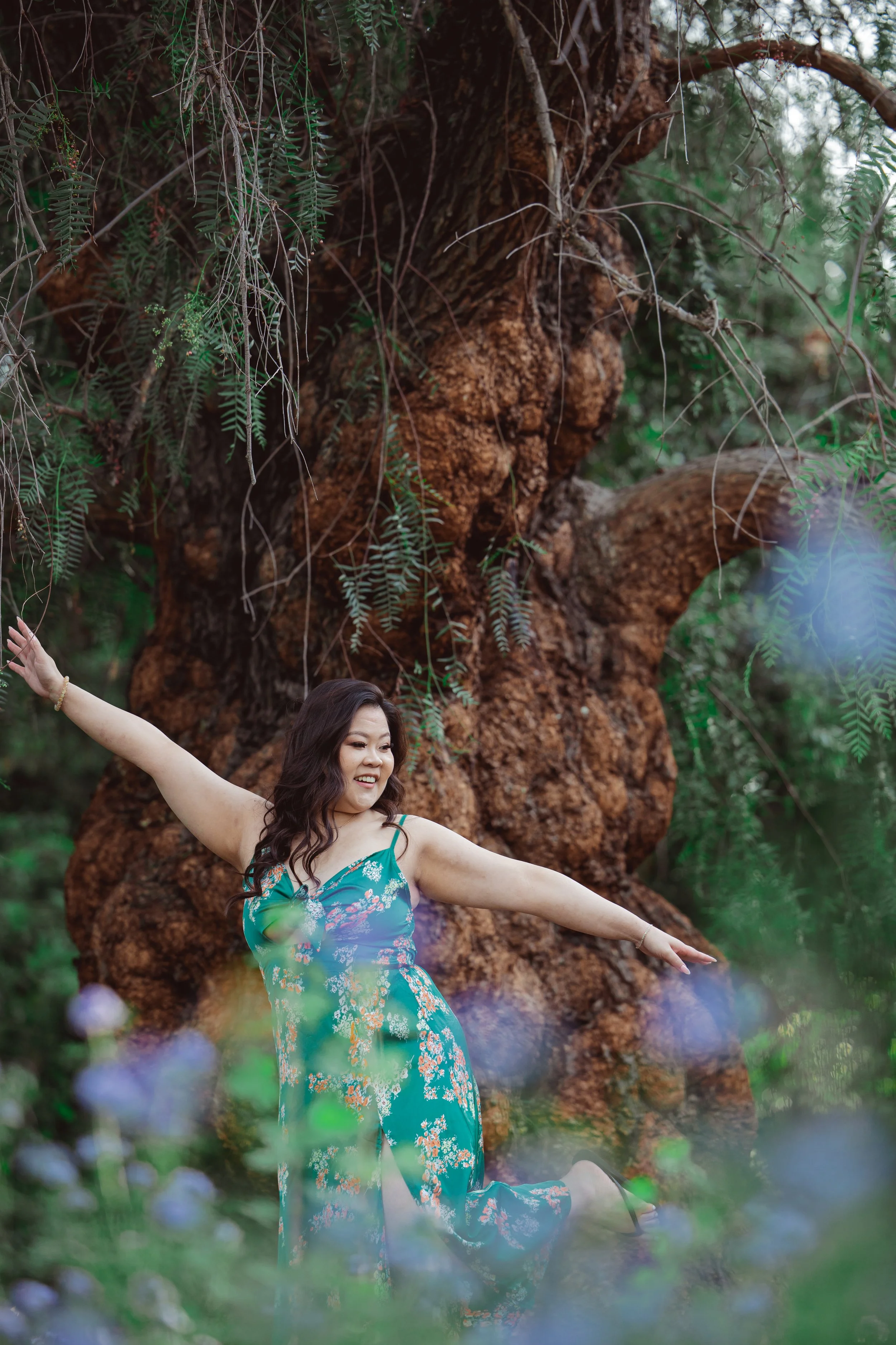 disney concert hall engagement photography (76).jpg