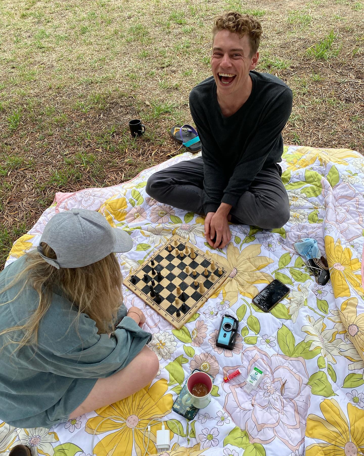 Check mate ♟ it&rsquo;s always the Birdie &amp; Theo show on set 😌🤠