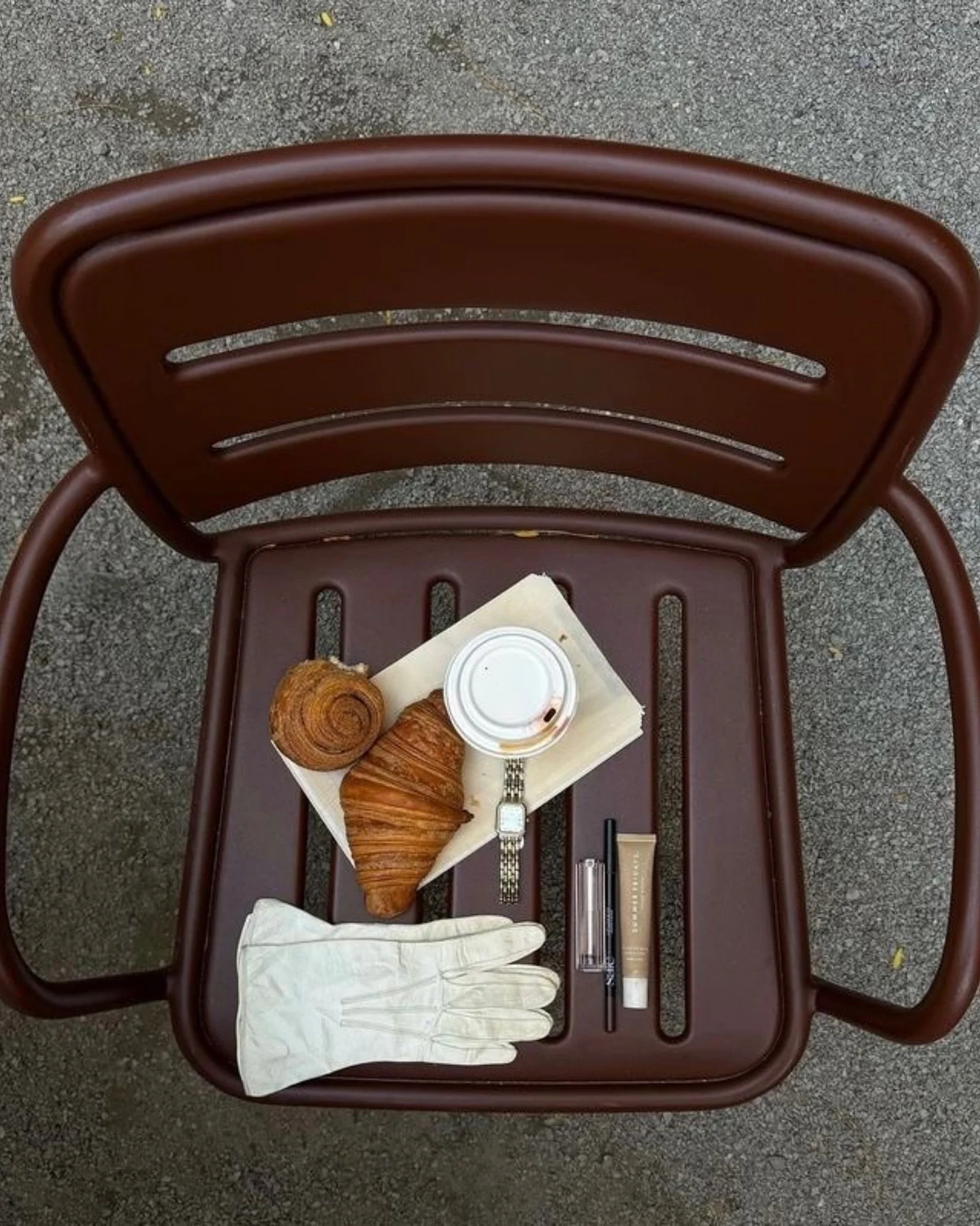 The legal loopholes of fall wellness: a thermos on the go, golden-hour walks, lobby focus sprints, eucalyptus steam, and a lazy sheet-pan reset.

Save this for sweater-season days and tell us which hack you&rsquo;re trying first, cozy contraband enco