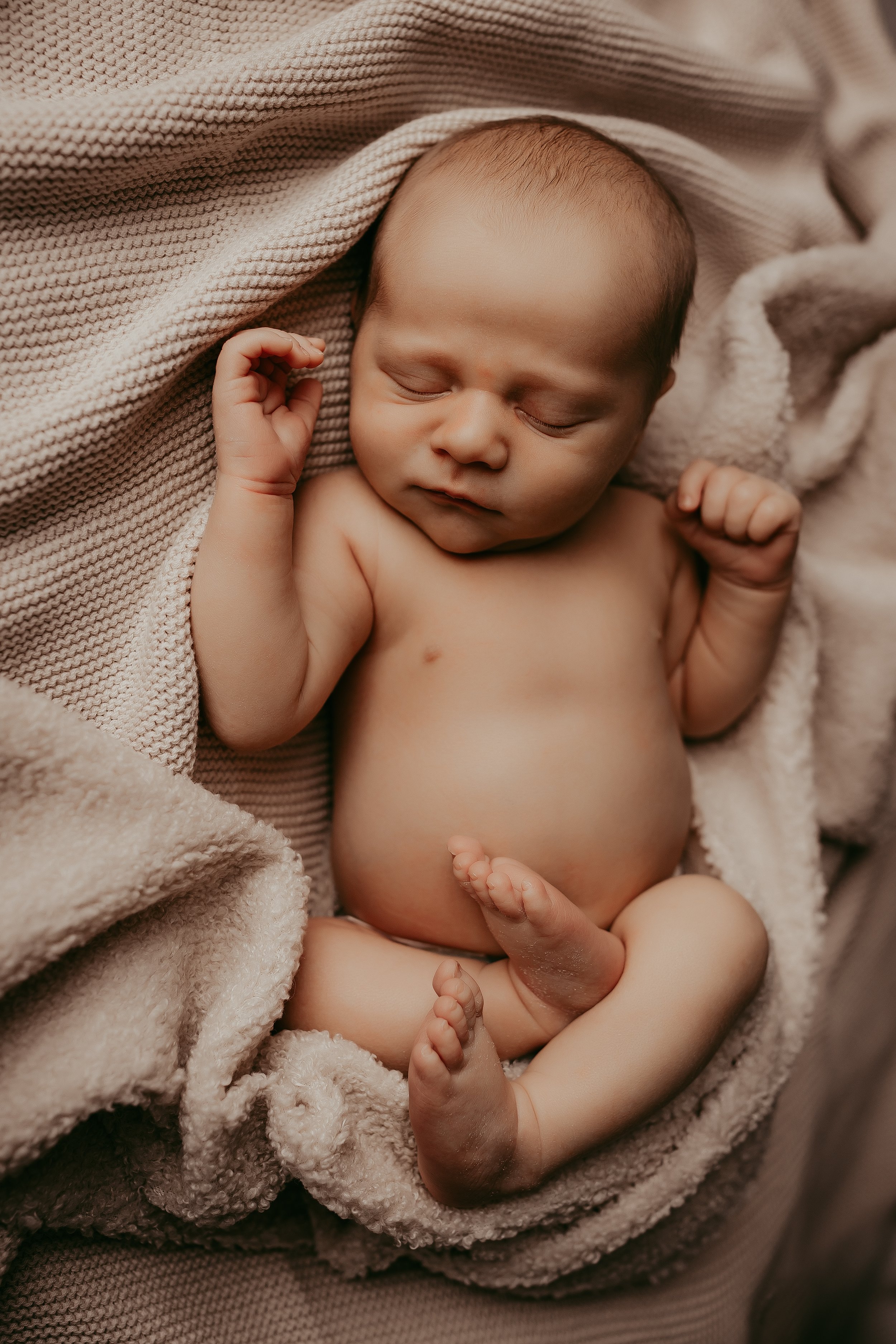 Newborn_Photographer_Nebraska-6.jpg