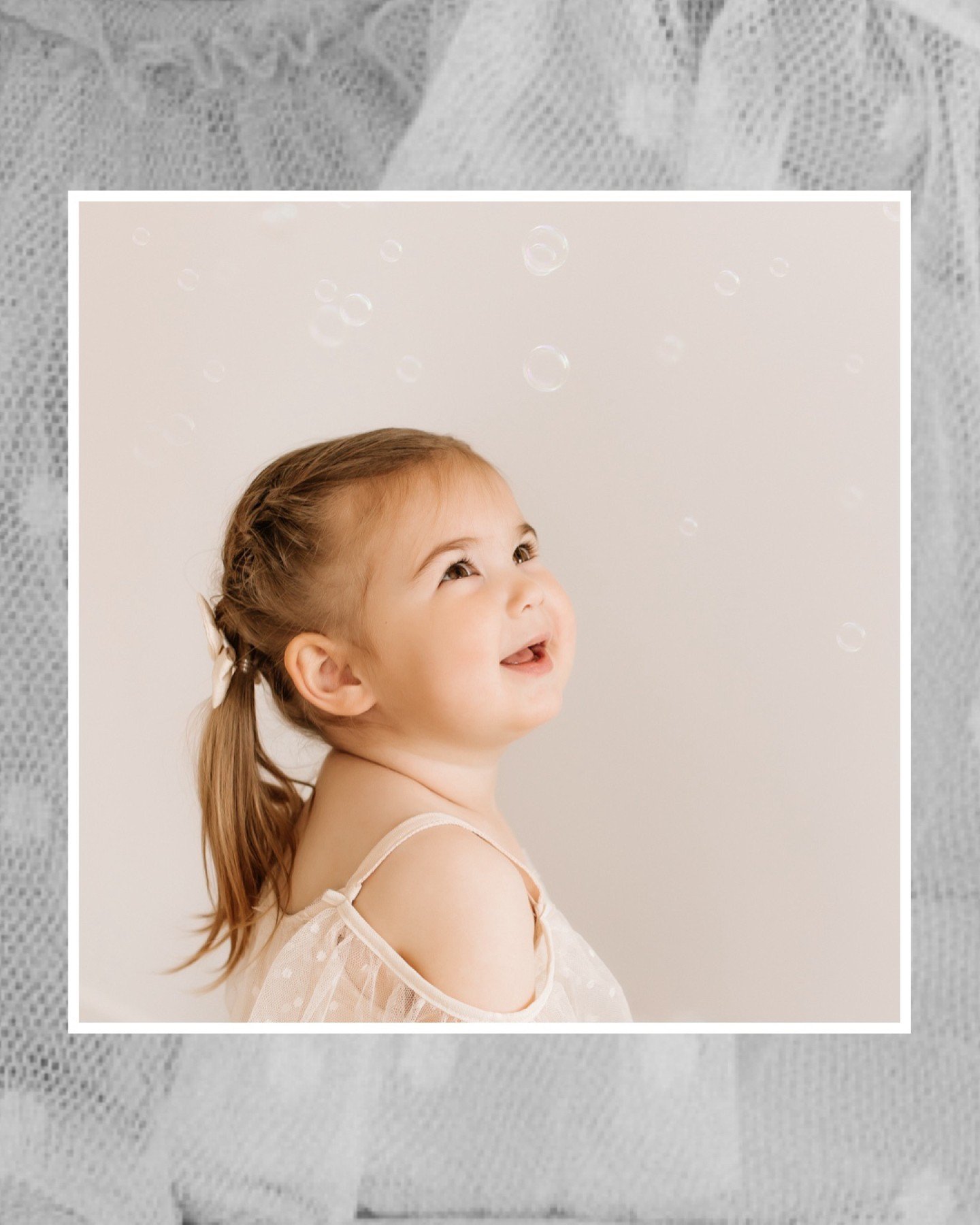 How cute are these two?! 🥰

Want to know a happy toddler hack I use when all else fails and kids are over it?&hellip;Bubbles to the rescue. 🫧 Works every time 🫧

To book a childhood session: ⬇️

www.rachelleleephoto.com/blog/nebraska-childhood-col