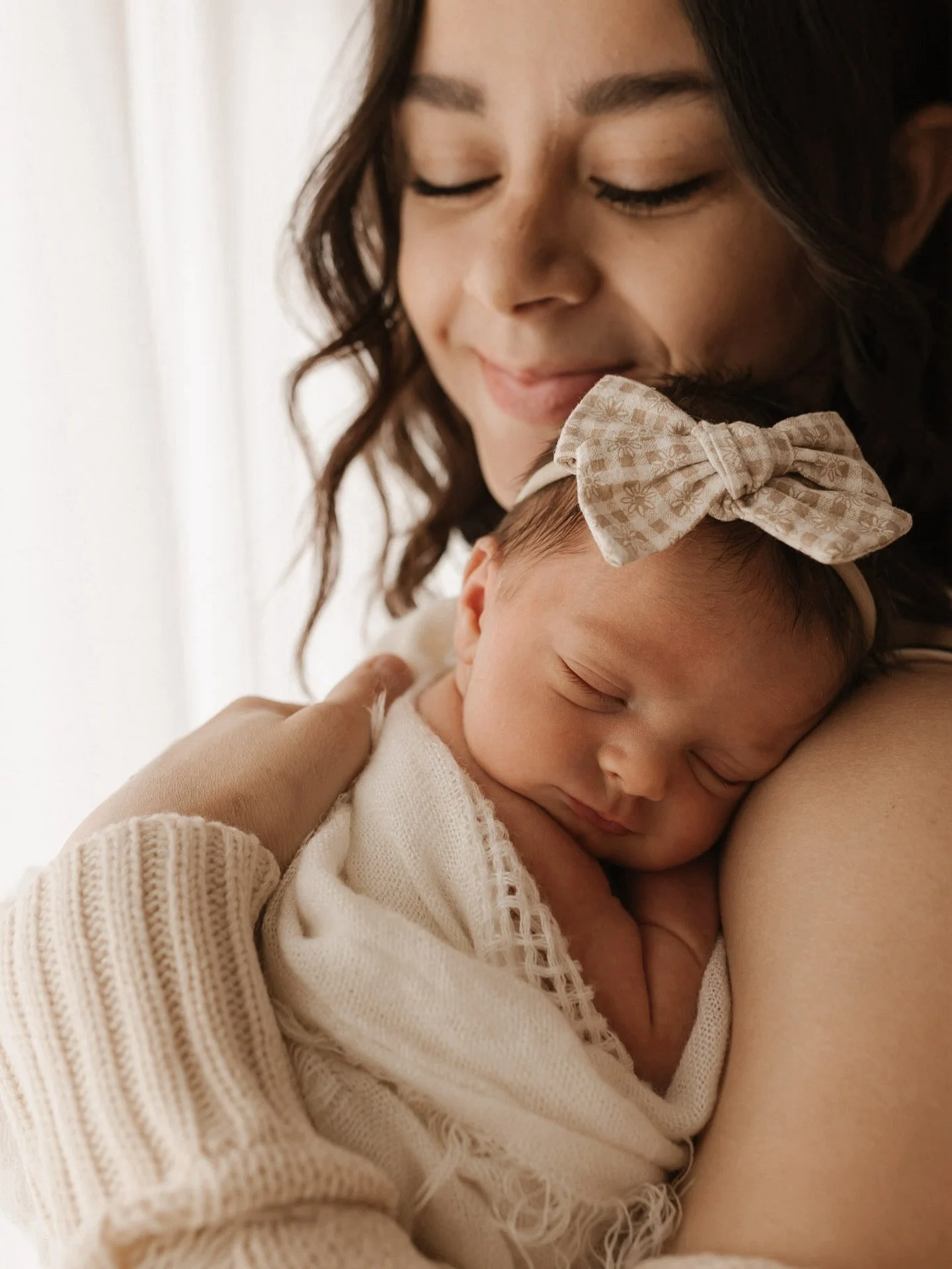 A peacefully sweet little moment for your scroll today 🤍