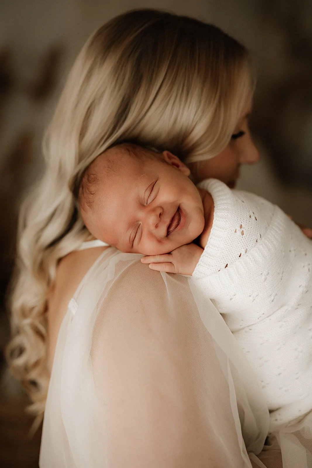 Creating a Cozy Newborn Experience in the Studio