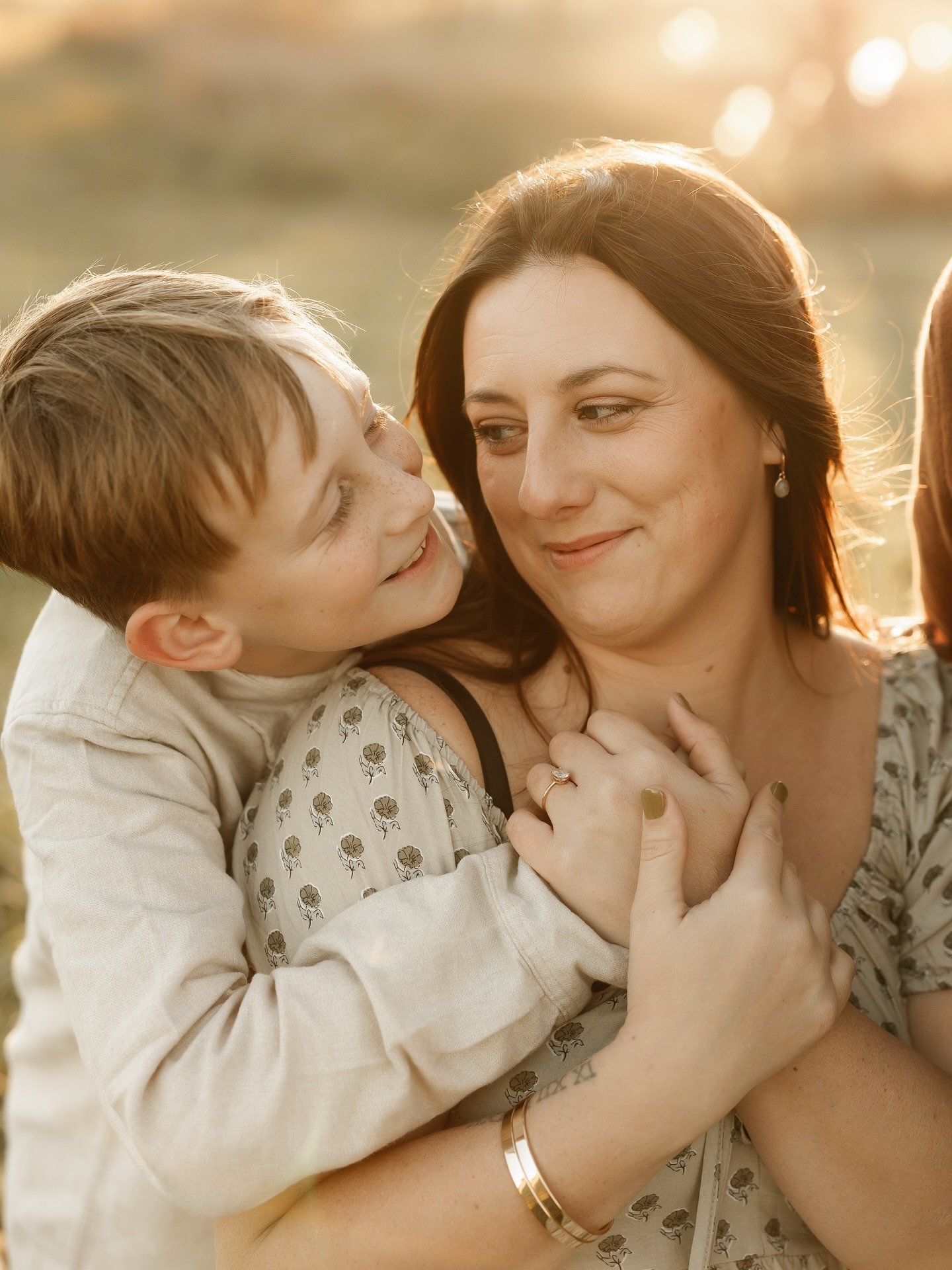 This beautiful February weather (60 &amp; 70&rsquo;s in Nebraska!) makes summer seem so close. ☀️

Speaking of&hellip;.spring and summer dates will be released March 1st. If you&rsquo;re on my email list you will get first dibs on reserving yours. 📆