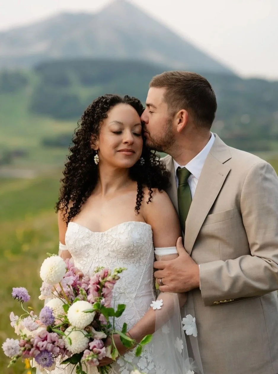 Sweet summer love captured by @authenticcollectivephoto