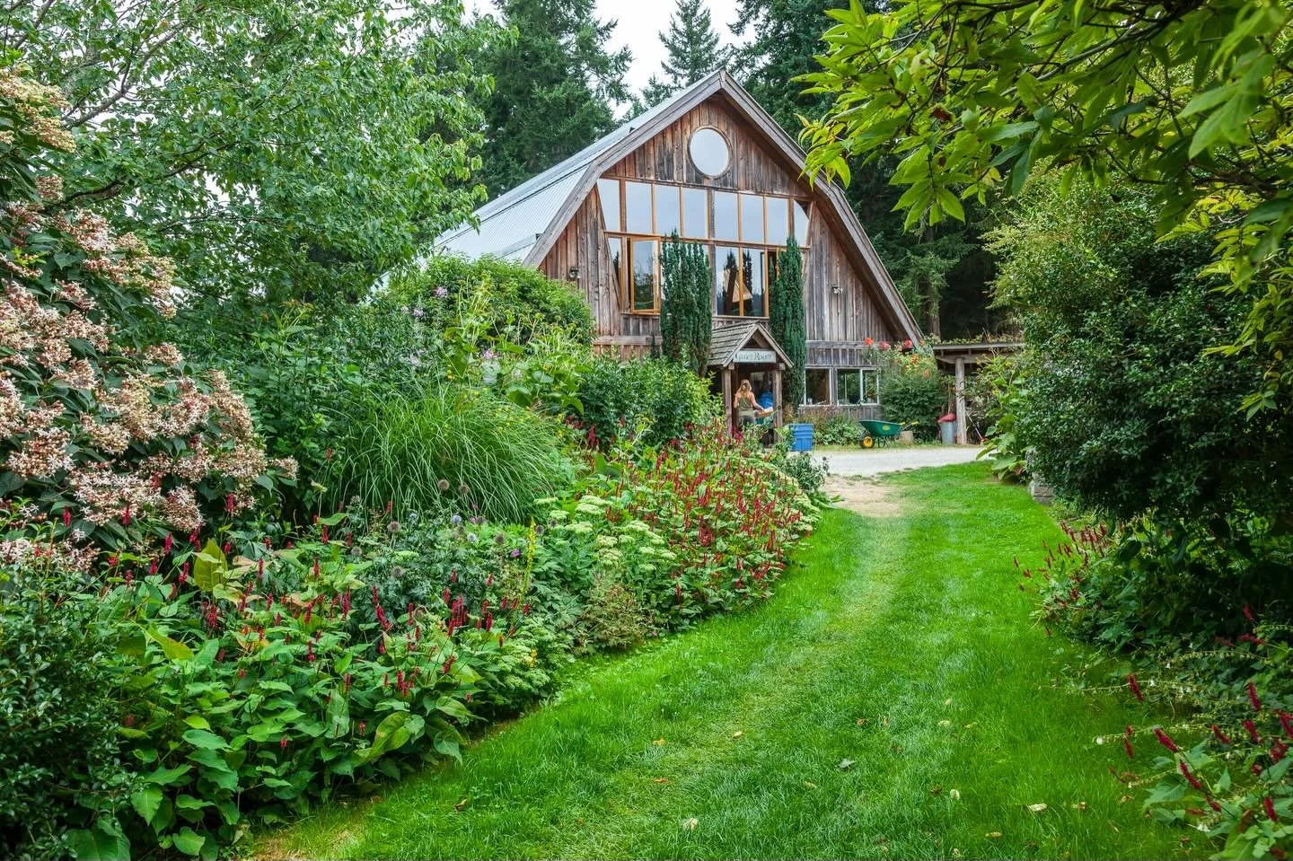 The barn over the years!
This building has seen many chapters. Started as a place with dirt floors used for sheep and then a working horse barn. As well as, home to Lisa&rsquo;s barn dances. Now it&rsquo;s a place that holds gatherings and retreats, 