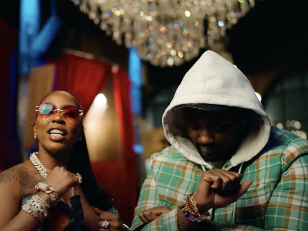 Kash Doll Ft Peezy “Heavy” Video
