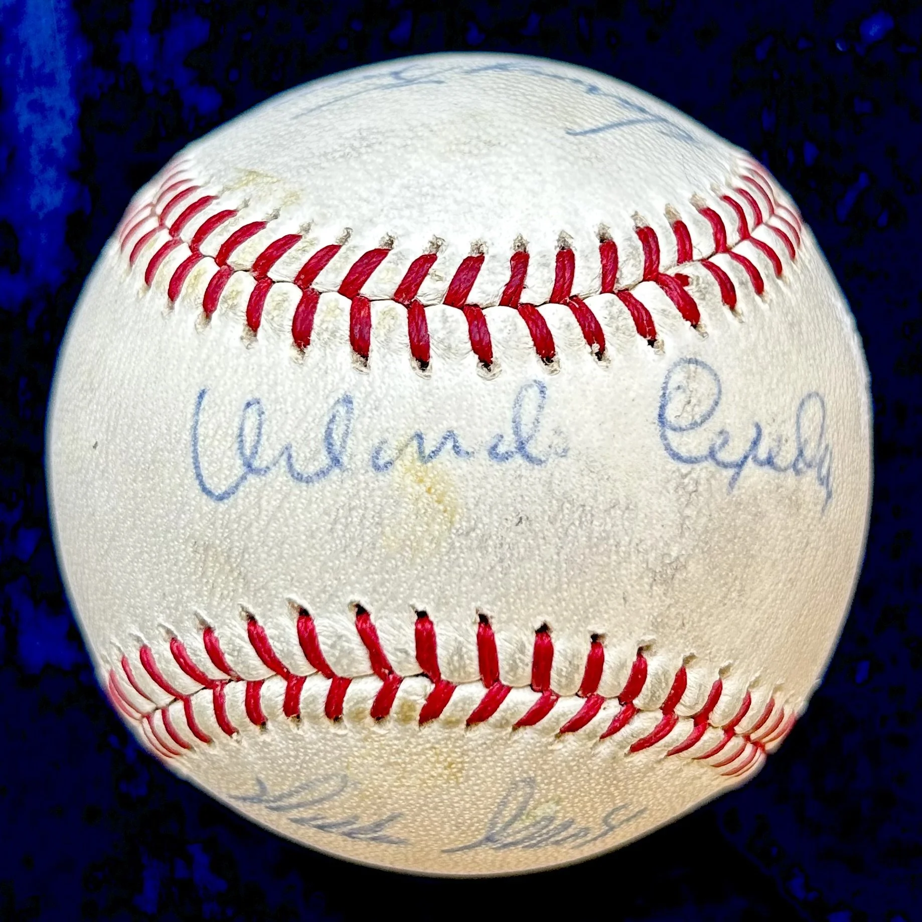 San Francisco Giants circa 1960s Signed Official National League Baseball. Signed by Willie Mays, Orlando Cepeda, Jack Sanford, Jim Davenport, Harvey Kuenn. JSA.