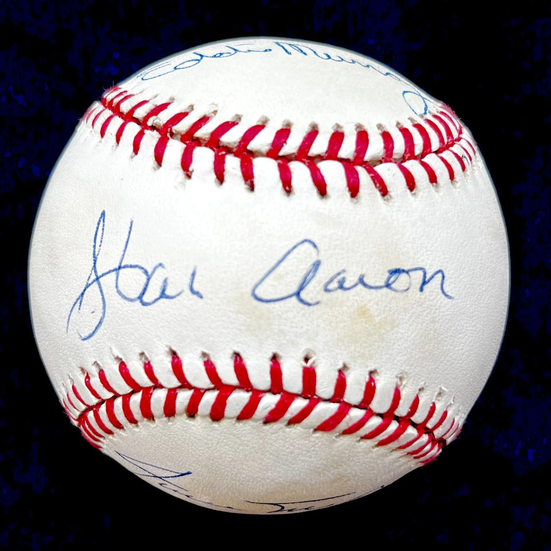 3500 Club Multi Signed National League Baseball. Hank Aaron, Willie Mays, Eddie Murray "266/350". PSA
