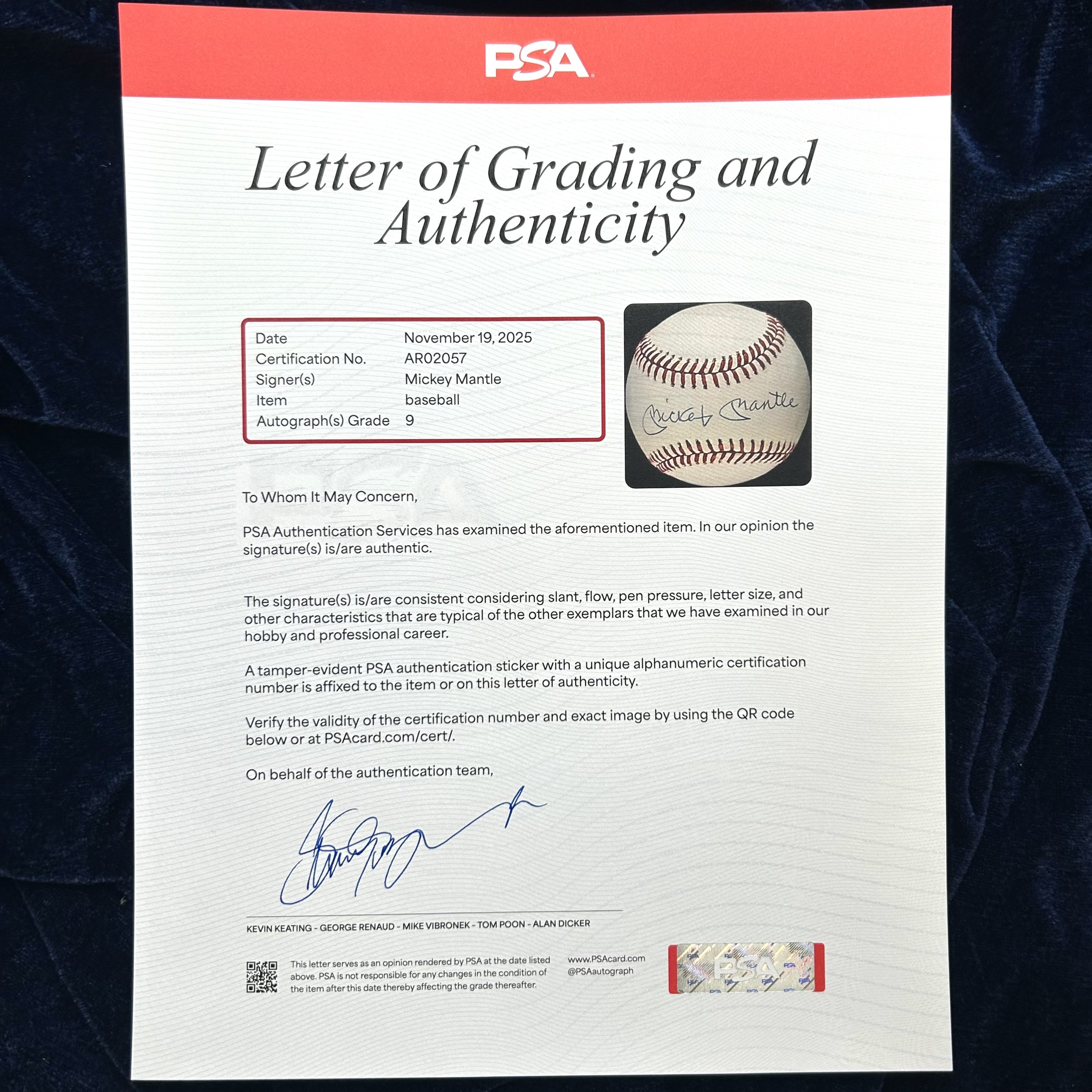 Mickey Mantle Signed Official American League Baseball. PSA